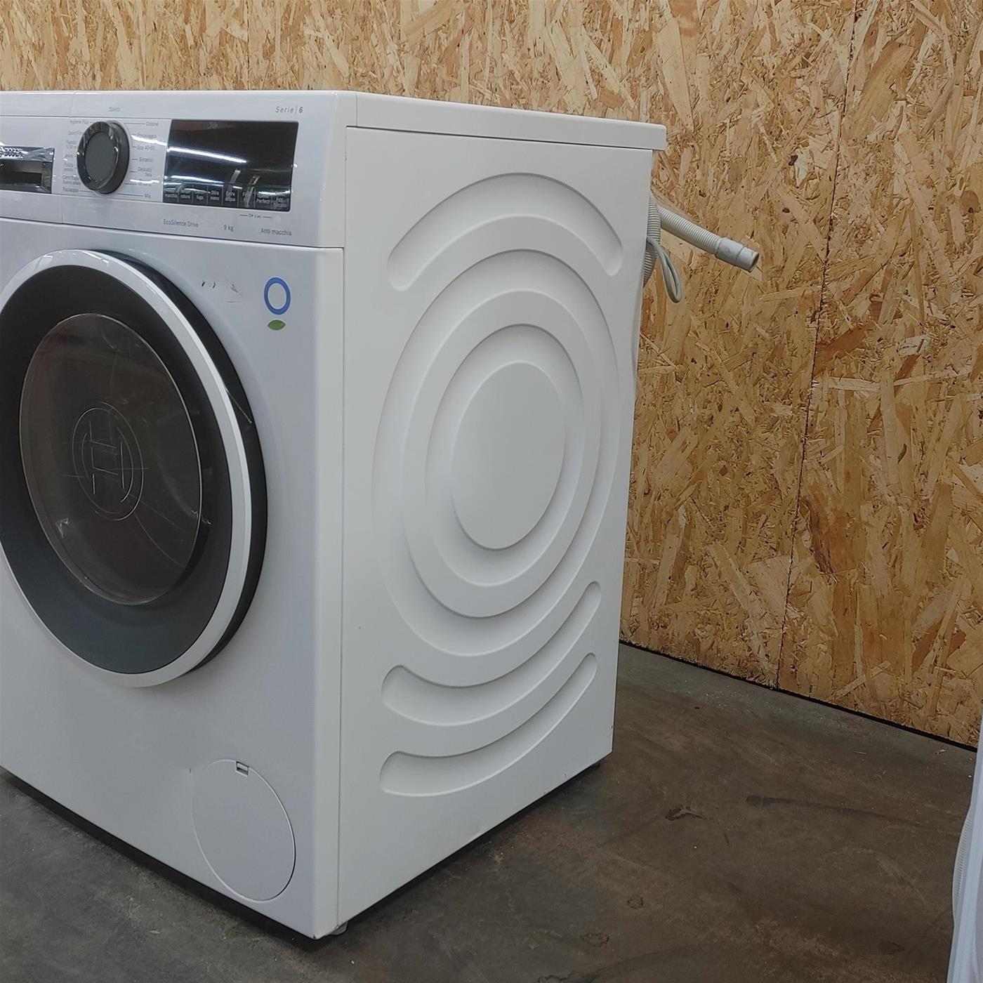 Lavatrice Bosch WGG14405IT Carica frontale 9 kg 1400 Giri/min Bianco