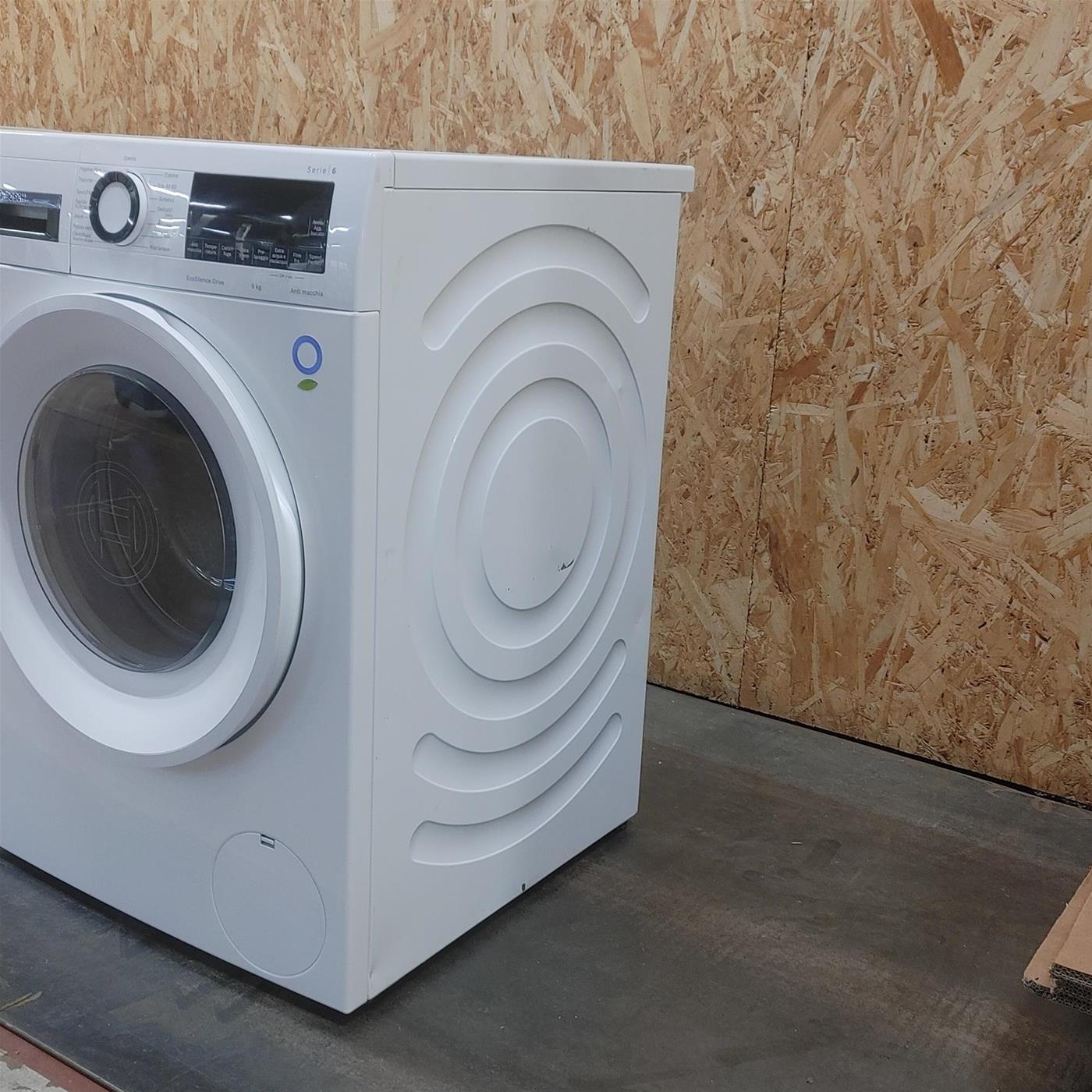 Lavatrice Bosch Serie 6 WGG24400IT Carica frontale 9 kg 1400 giri Bianco