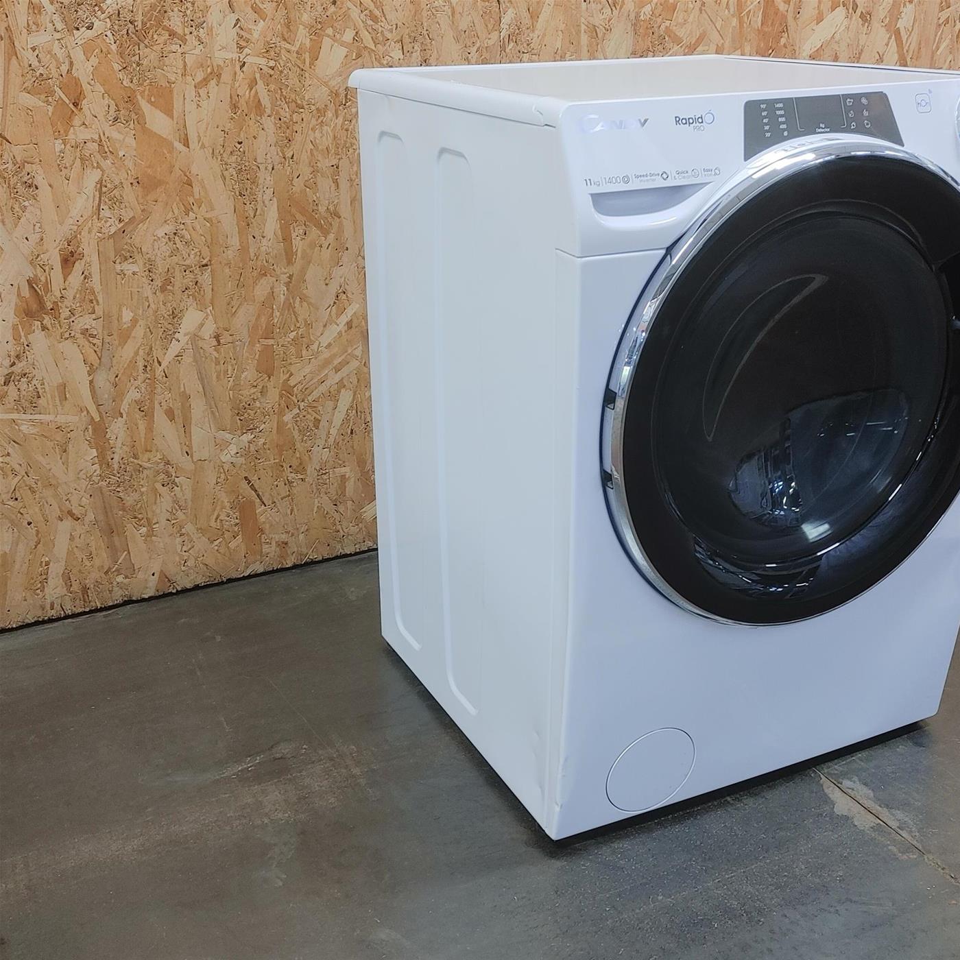 CANDY Lavatrice RP 4116BWMBC/1-S 11 Kg Classe A