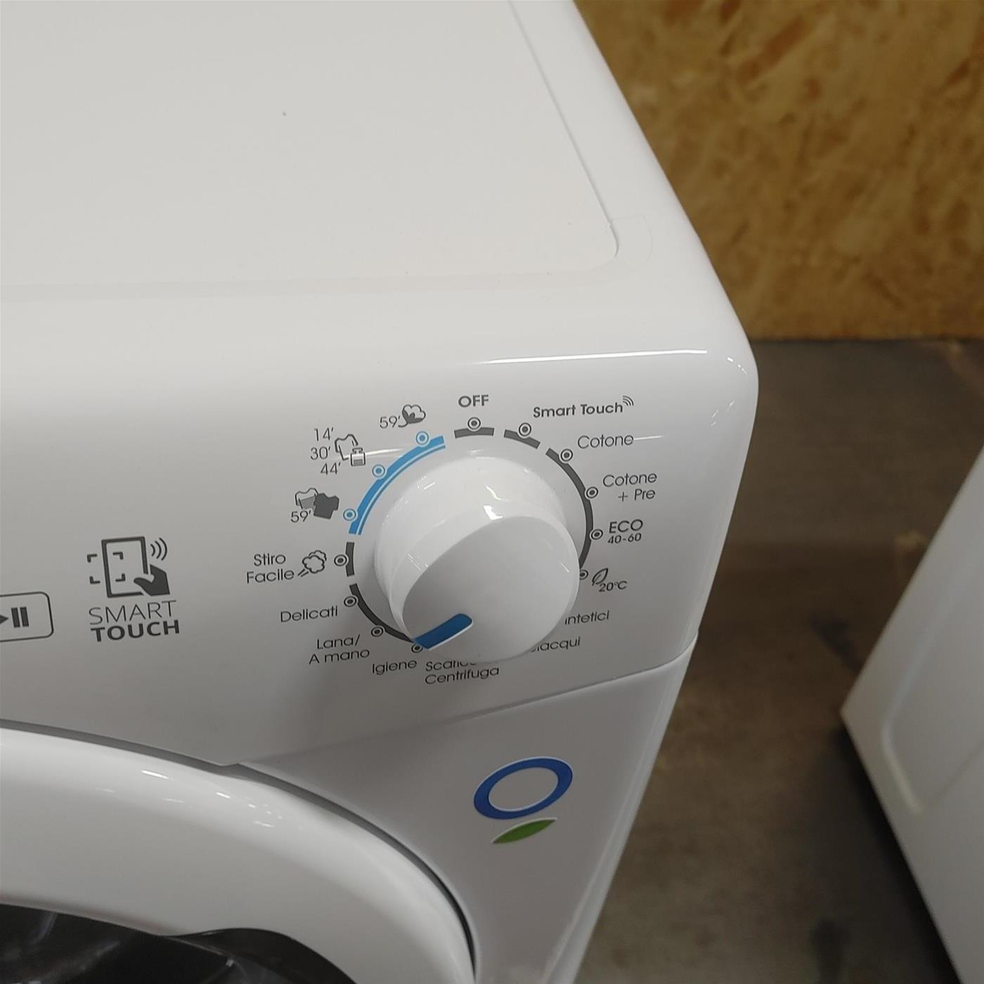 Candy Smart CSS129TW4-11 lavatrice Caricamento frontale 9 kg 1200 Giri/min Bianco (copia)