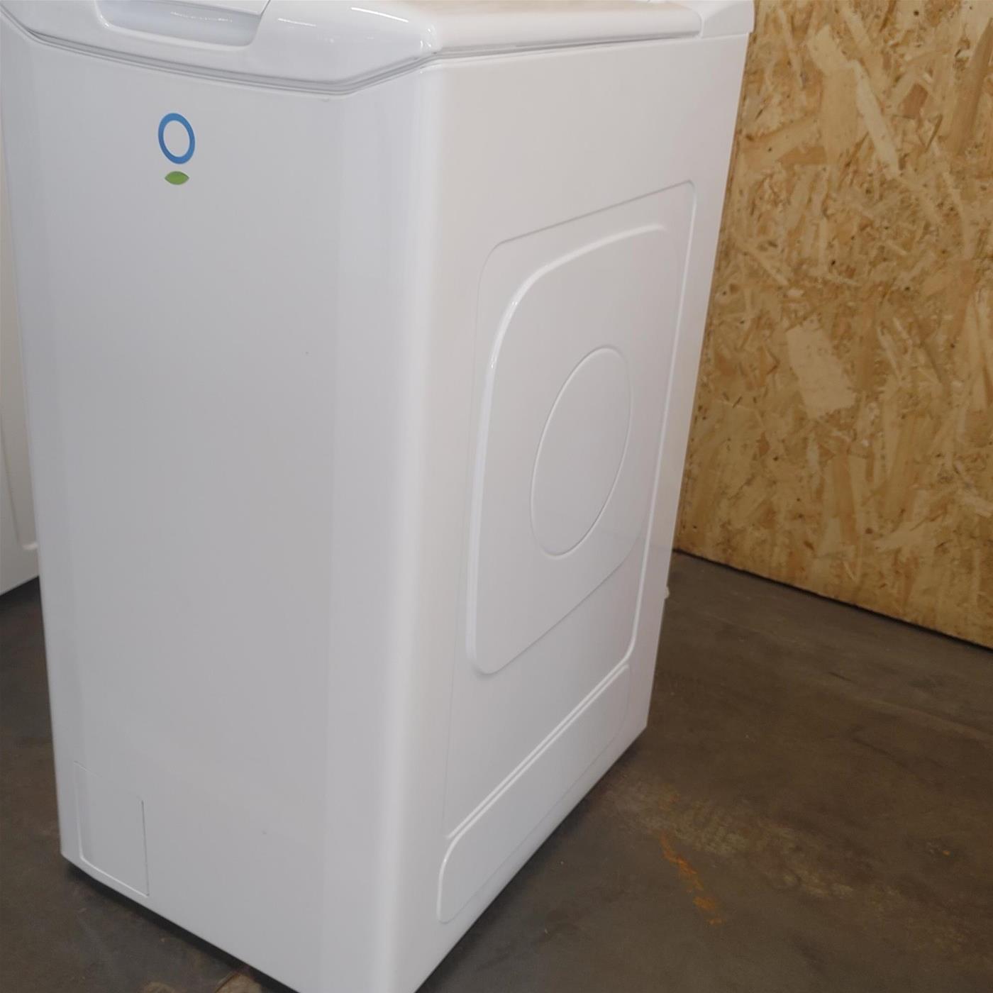 Candy Smart CST 282D2/1-11 lavatrice Caricamento dall'alto 8 kg 1200 Giri/min Bianco