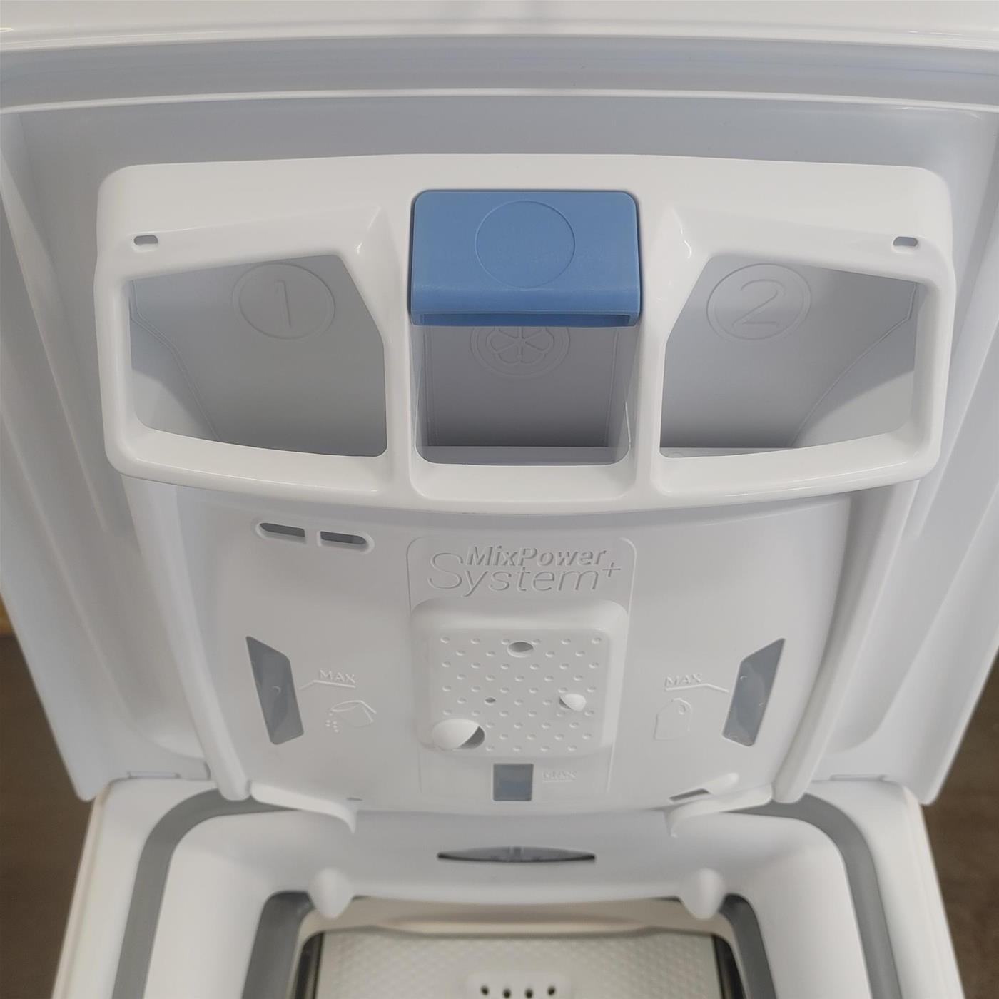 Candy Smart CST 282D2/1-11 lavatrice Caricamento dall'alto 8 kg 1200 Giri/min Bianco