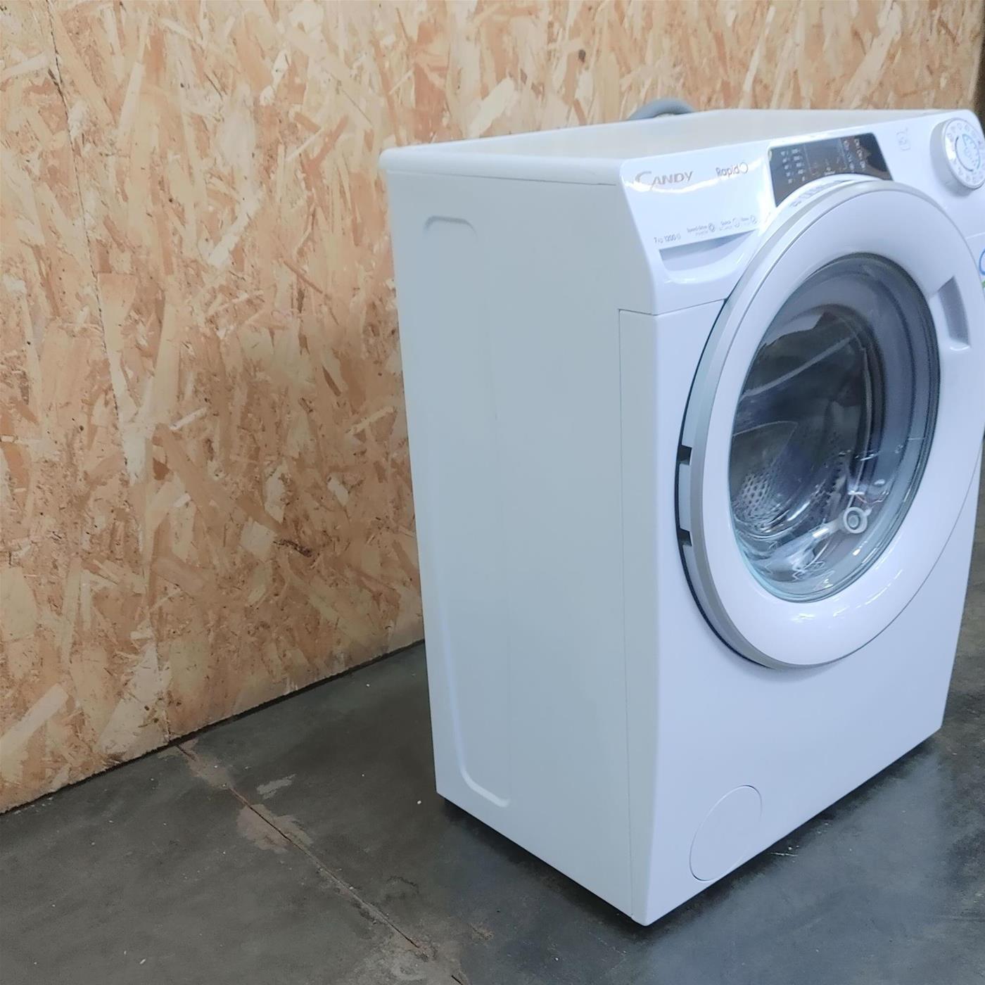 Candy RapidÓ RO41276DWMCRE-S lavatrice Caricamento frontale 7 kg 1200 Giri/min Antracite