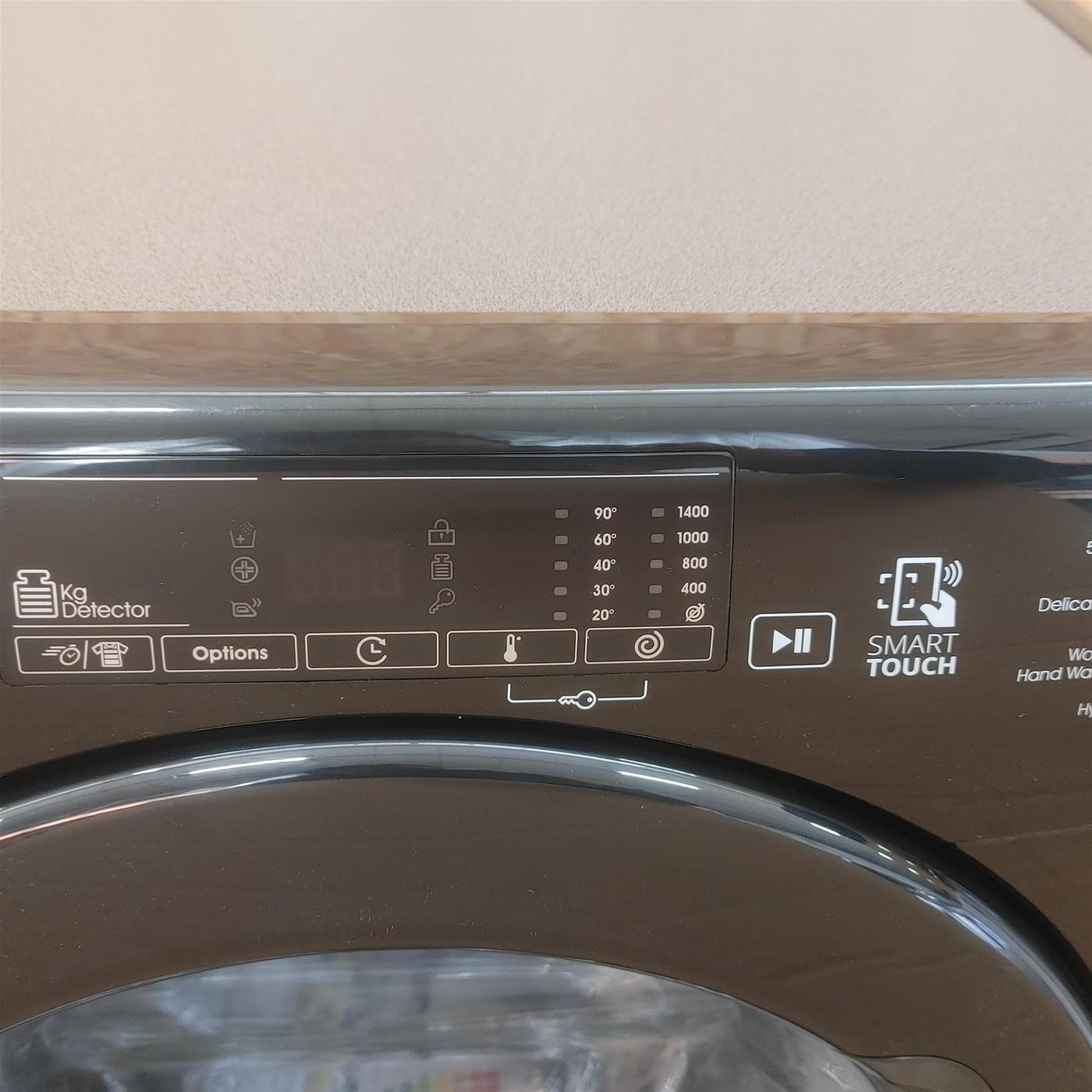 Candy Smart CS1492DW4/1-80 lavatrice Caricamento frontale 9 kg 1400 Giri/min Bianco