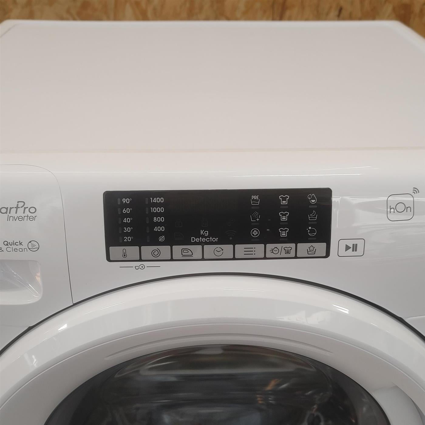 Candy Smart Pro Inverter CSO 496TWM6/1-S lavatrice Caricamento frontale 9 kg 1400 Giri/min Bianco