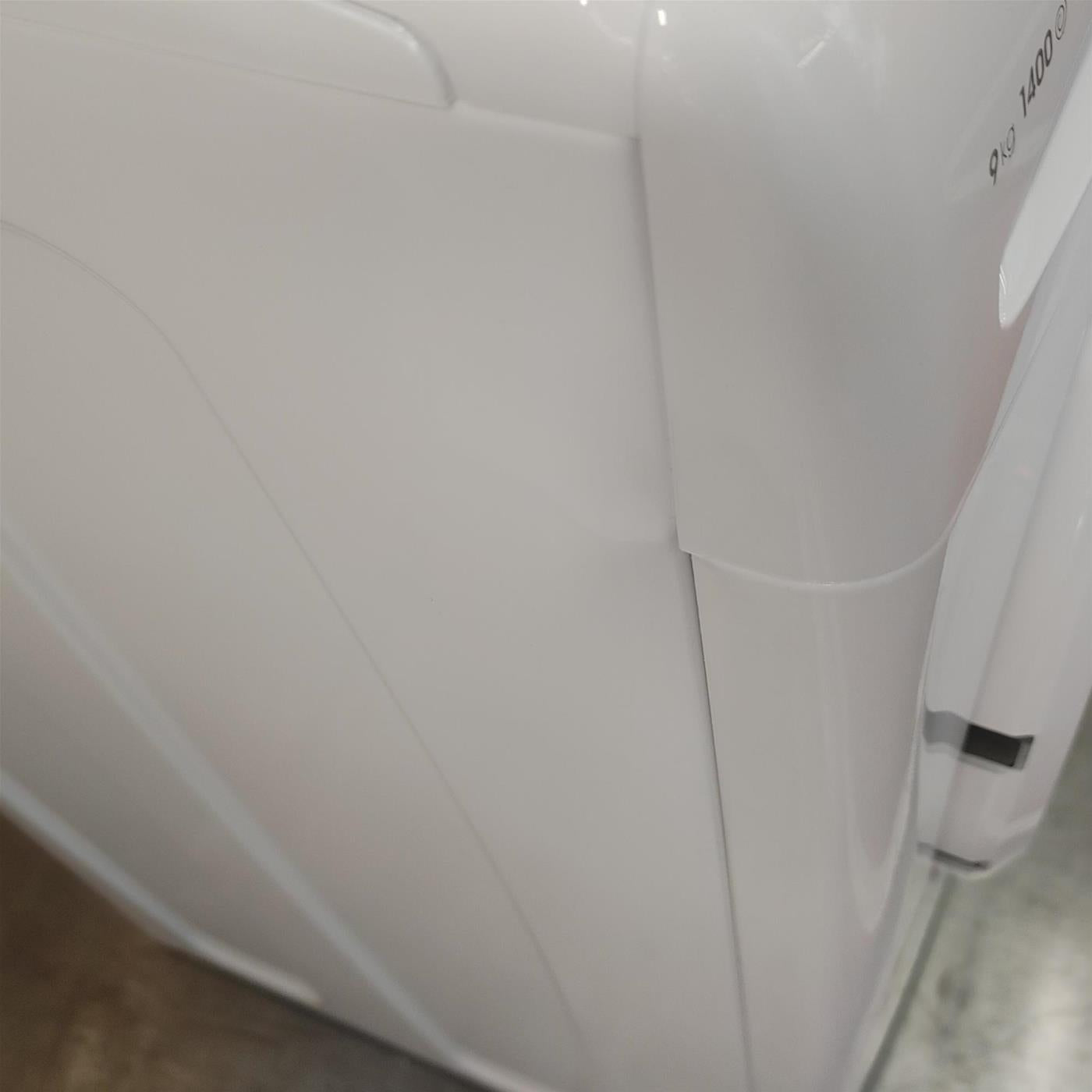 Candy Smart Pro Inverter CSO 496TWM6/1-S lavatrice Caricamento frontale 9 kg 1400 Giri/min Bianco