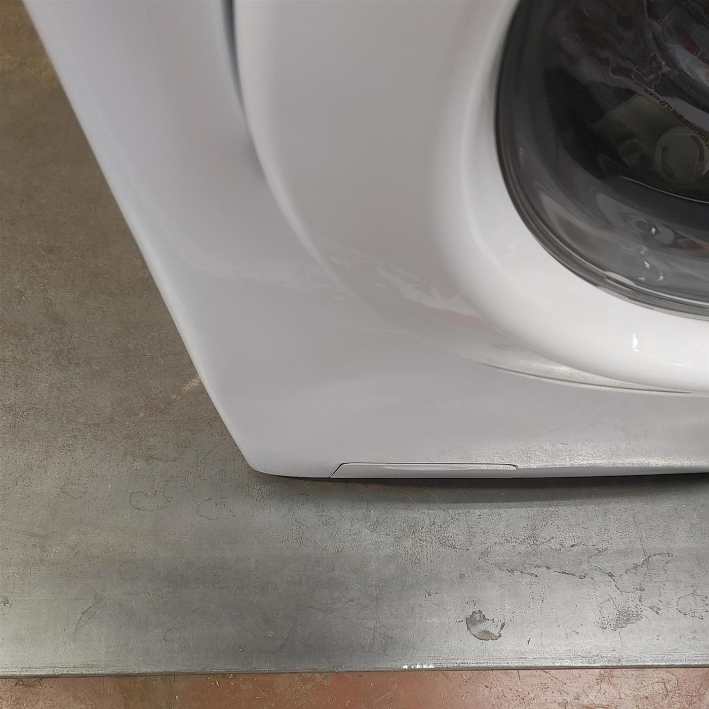 Candy Smart CS1282DE-11 lavatrice Caricamento frontale 8 kg 1200 Giri/min D Bianco