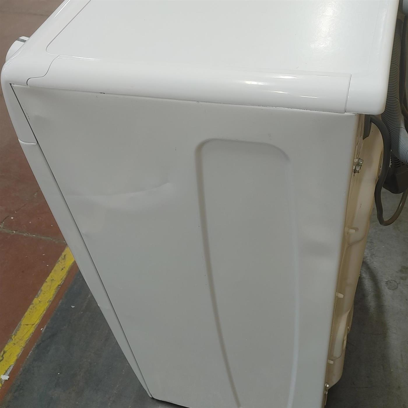 Lavatrice Slim Candy Smart Pro Inverter CO4474TWM6/1-S Classe A Wi-Fi 7 Kg