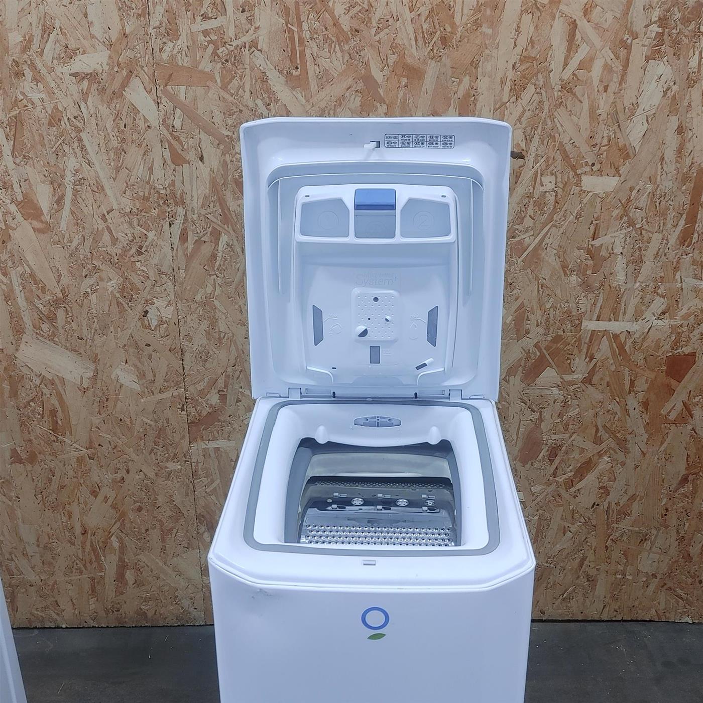 Lavatrice Candy Easy EYT 1262DWE/1-S Wi-Fi 6 Kg