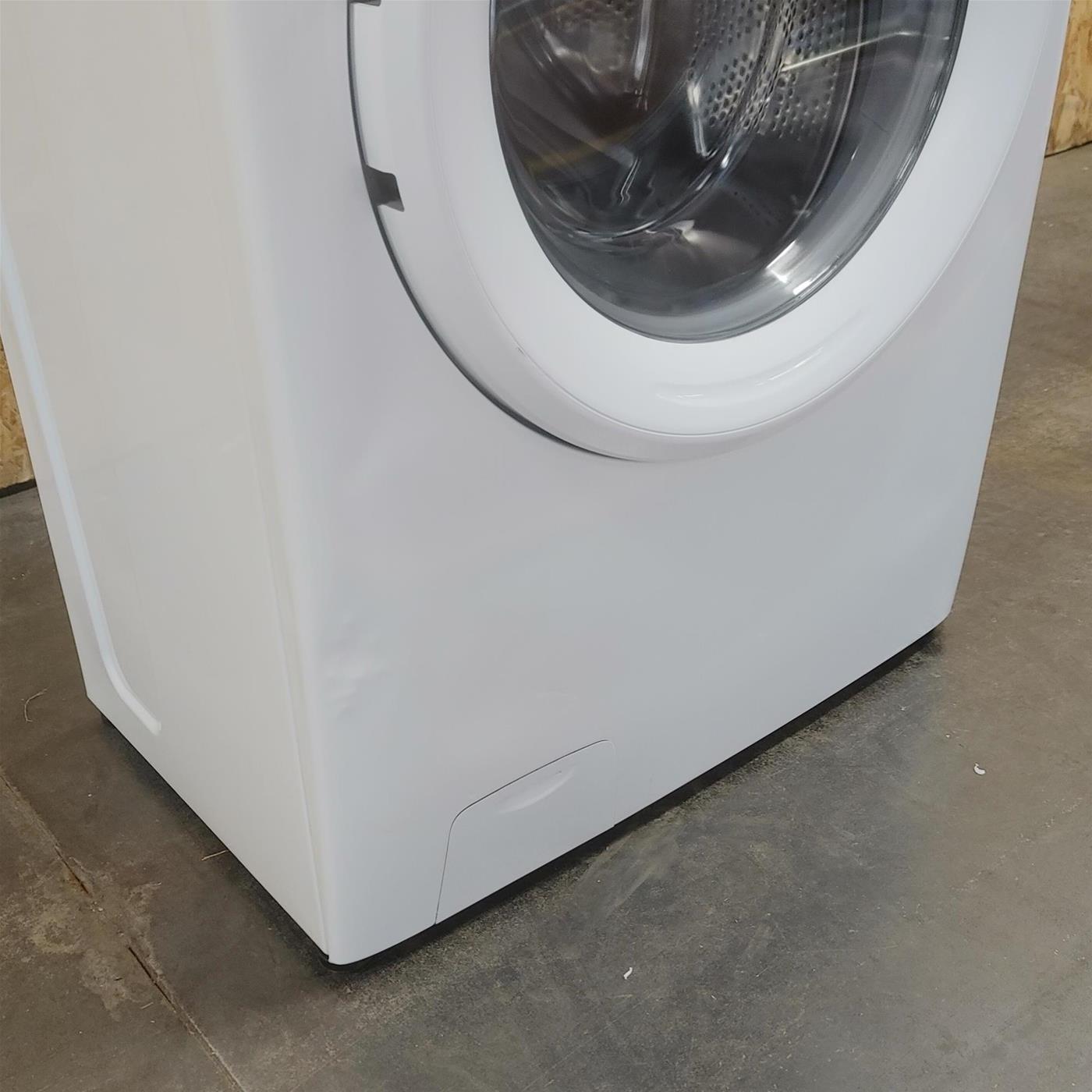 Lavatrice slim Candy Smart Pro Inverter CO4 274TWM6/1-S Classe A 7 Kg