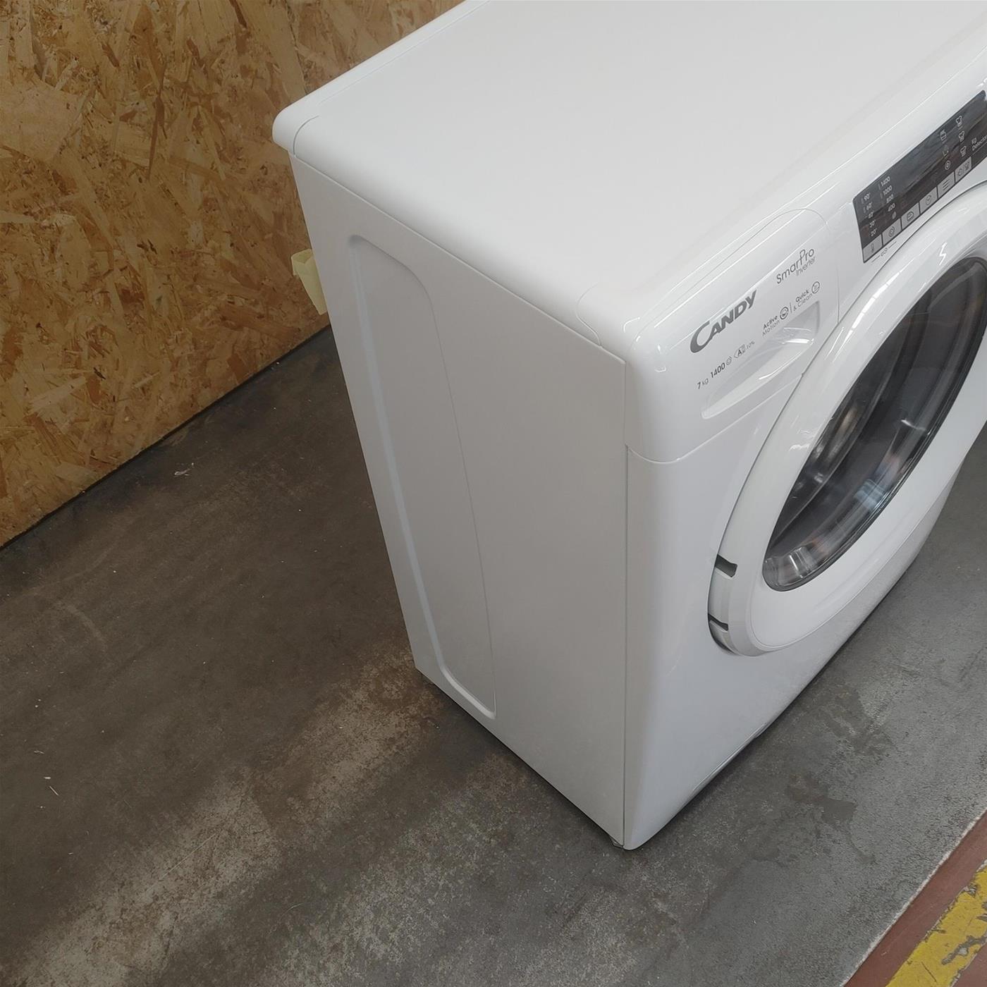 Lavatrice Slim Candy Smart Pro Inverter CO4474TWM6/1-S Wi-Fi Classe A 7 Kg