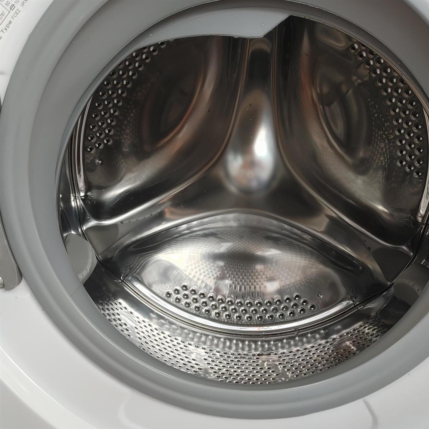 Candy Smart CS4 1272D3/1-S Lavatrice slim