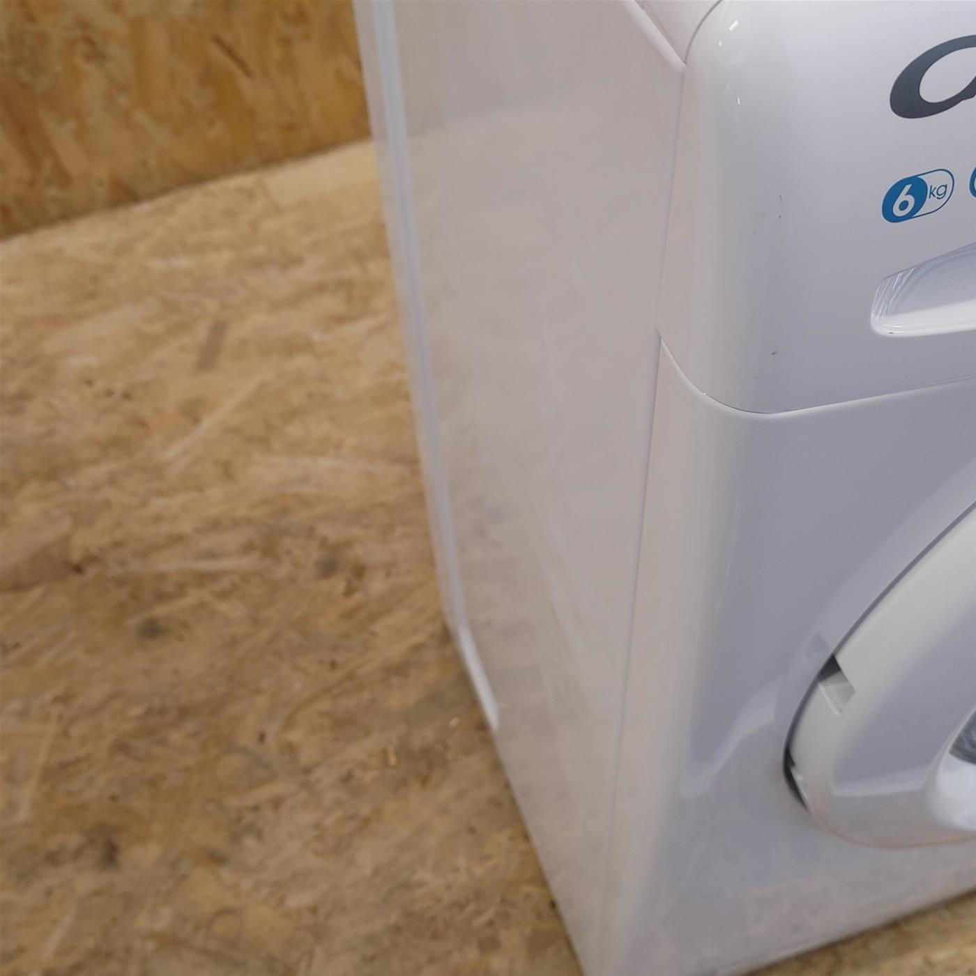 Candy Smart CS4 1061DE/1-S lavatrice Caricamento frontale 6 kg 1000 Giri/min D Bianco