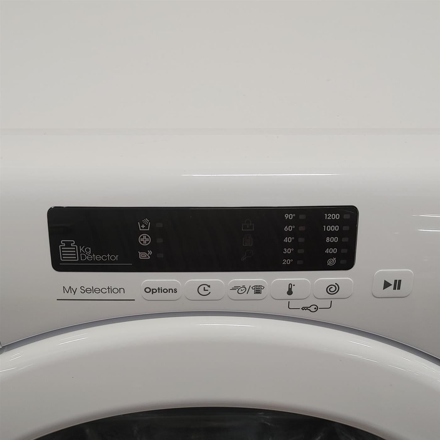 Candy Smart CS1292DE-11 lavatrice Caricamento frontale 9 kg 1200 Giri/min D Bianco