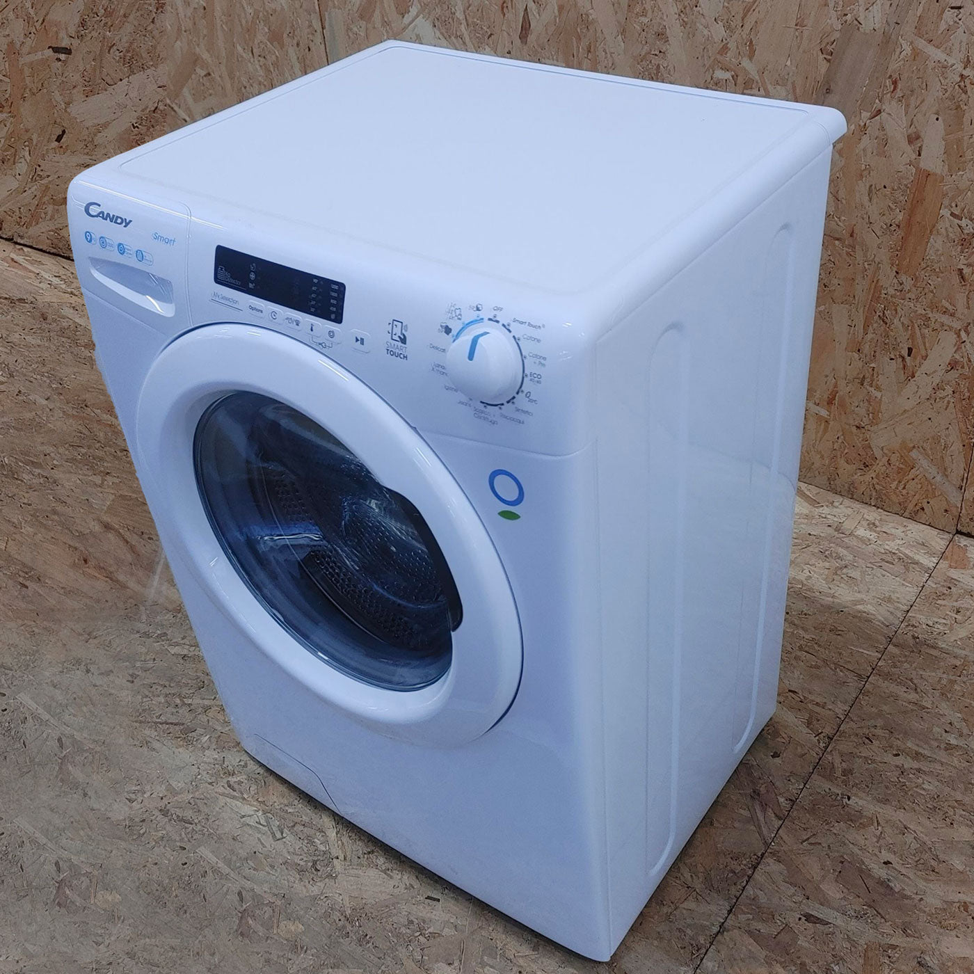 Candy Smart CS1292DE-11 lavatrice Caricamento frontale 9 kg 1200 Giri/min D Bianco