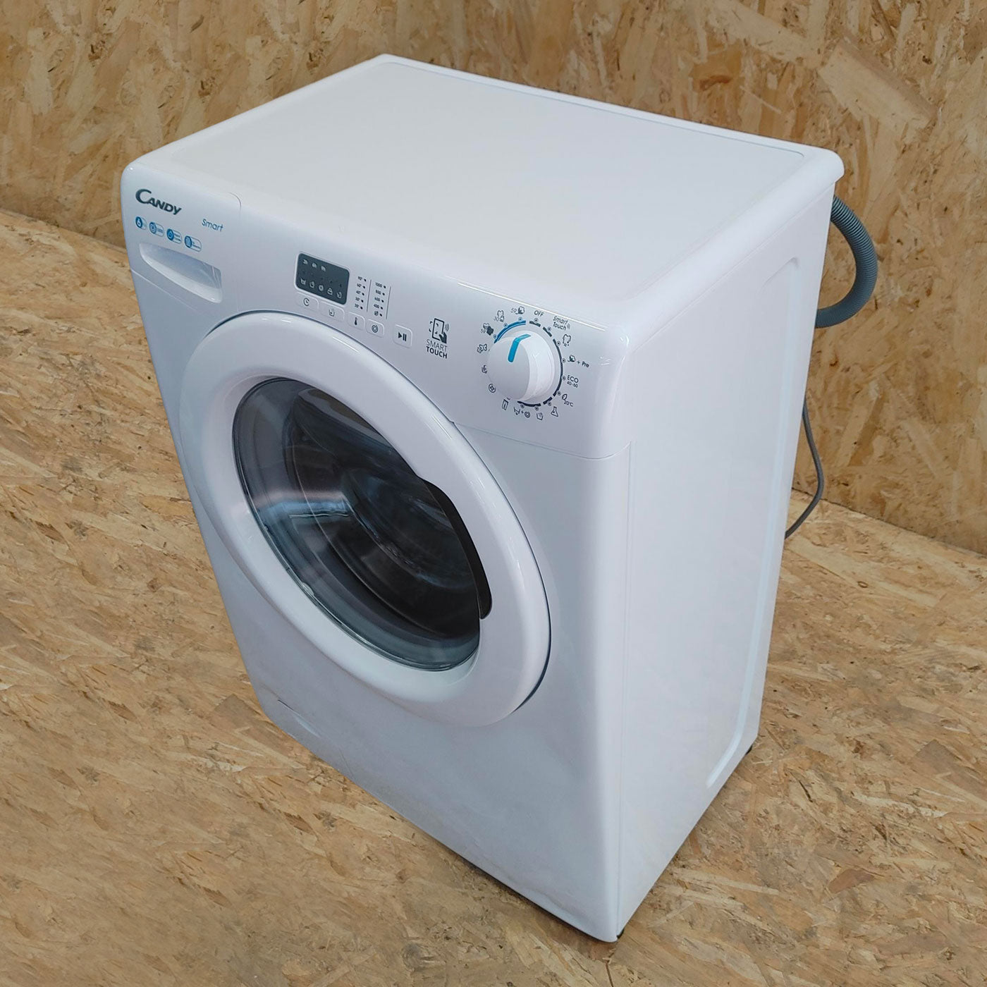 Candy Smart CS4 1061DE/1-S lavatrice Caricamento frontale 6 kg 1000 Giri/min D Bianco