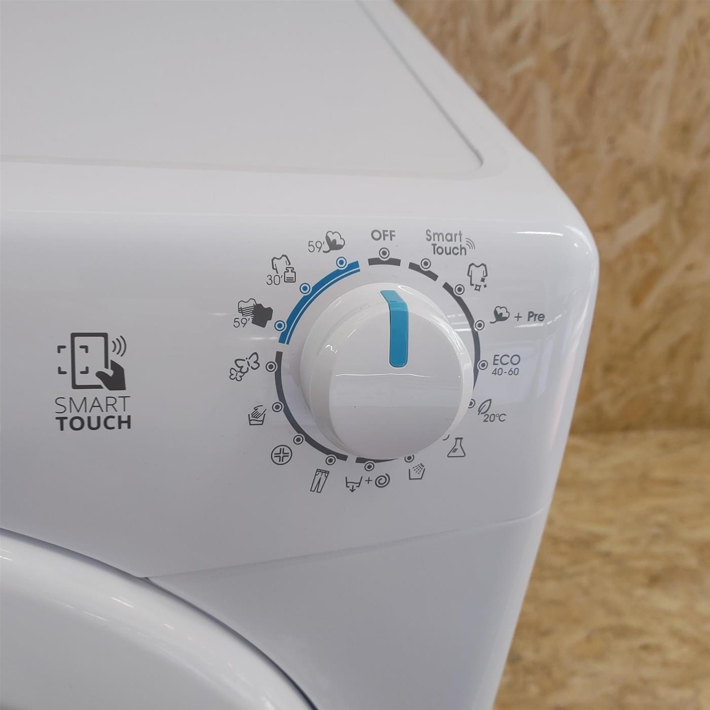 Candy Smart CS4 1061DE/1-S lavatrice Caricamento frontale 6 kg 1000 Giri/min D Bianco