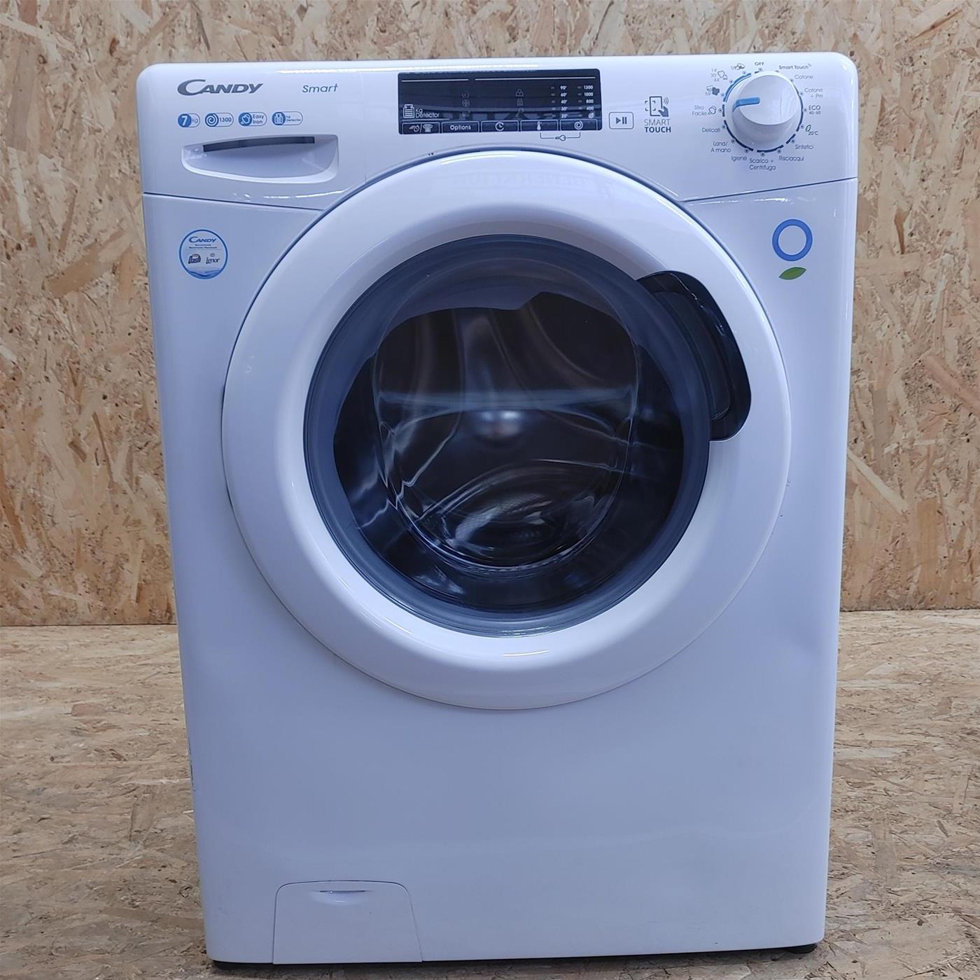 Candy Smart CSS4137TE/1-11 lavatrice Caricamento frontale 7 kg 1300 Giri/min D Bianco