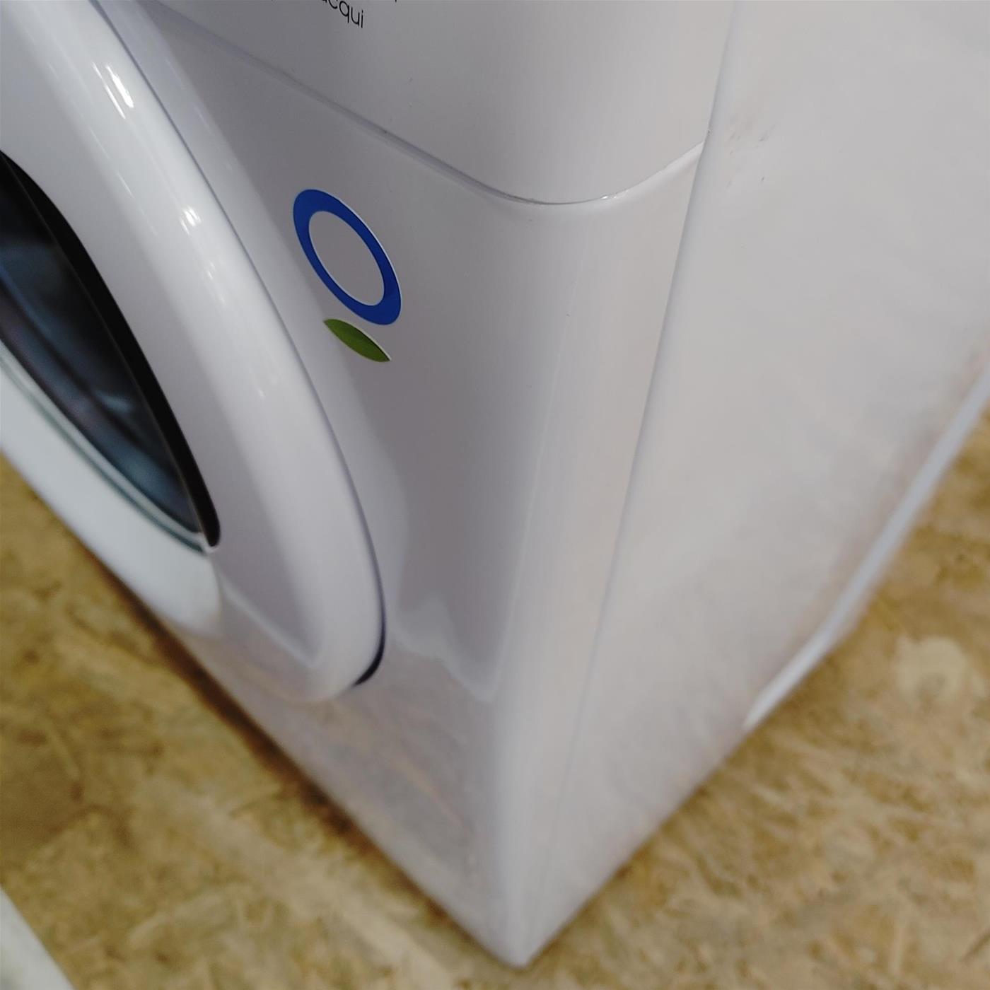 Candy Smart CSS4137TE/1-11 lavatrice Caricamento frontale 7 kg 1300 Giri/min D Bianco