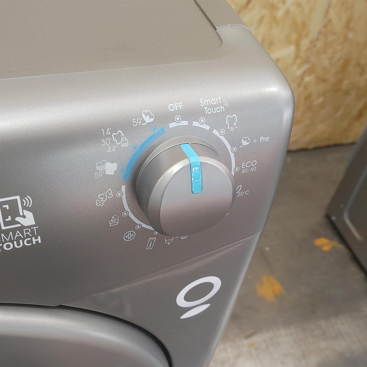 Lavatrice Candy CS1292DWRR4/1-S Carica frontale 9 kg 1200 Giri/min