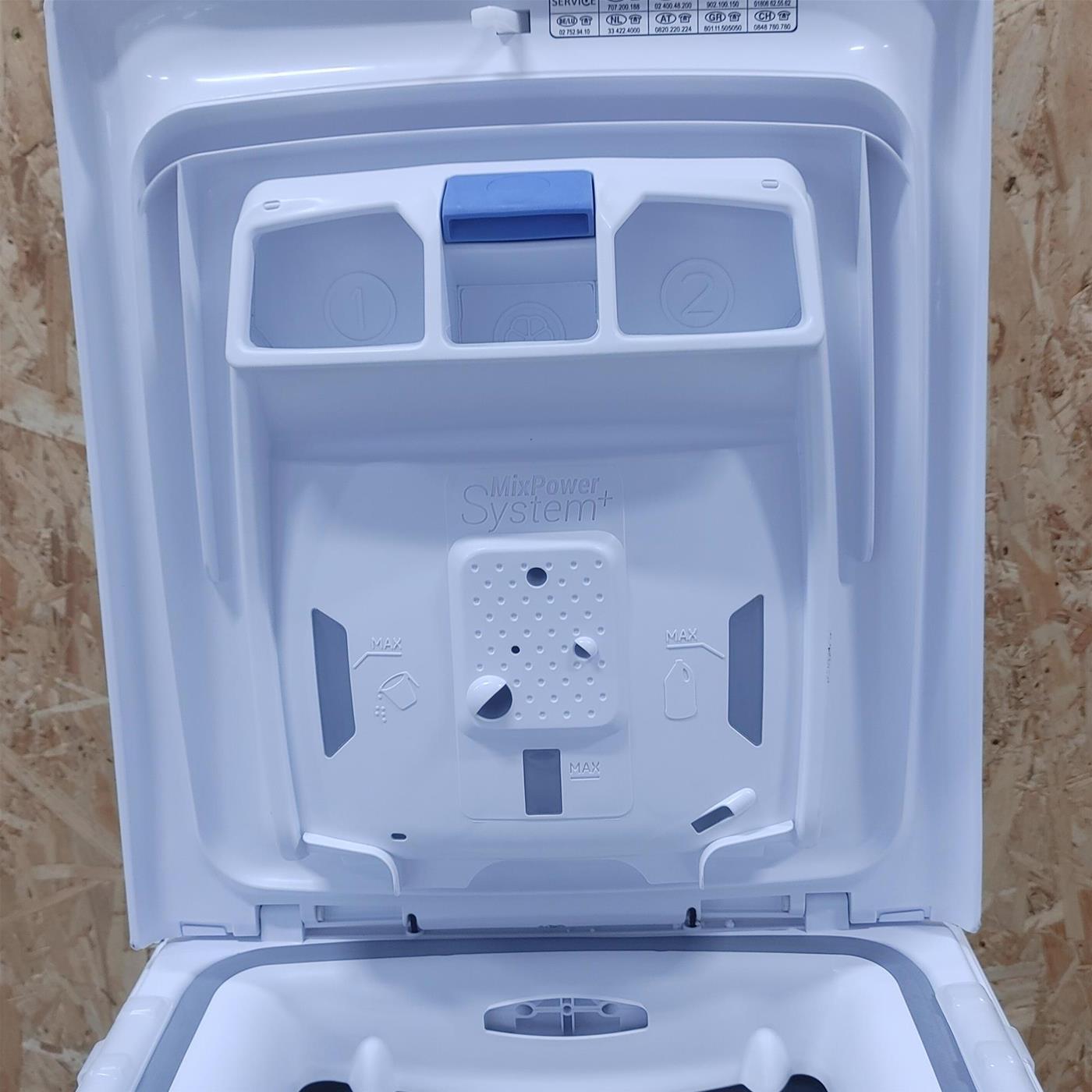 Candy Easy EYT 1262DWE/1-S Lavatrice Carica dall'alto 6 kg 1200 Giri/min Bianco