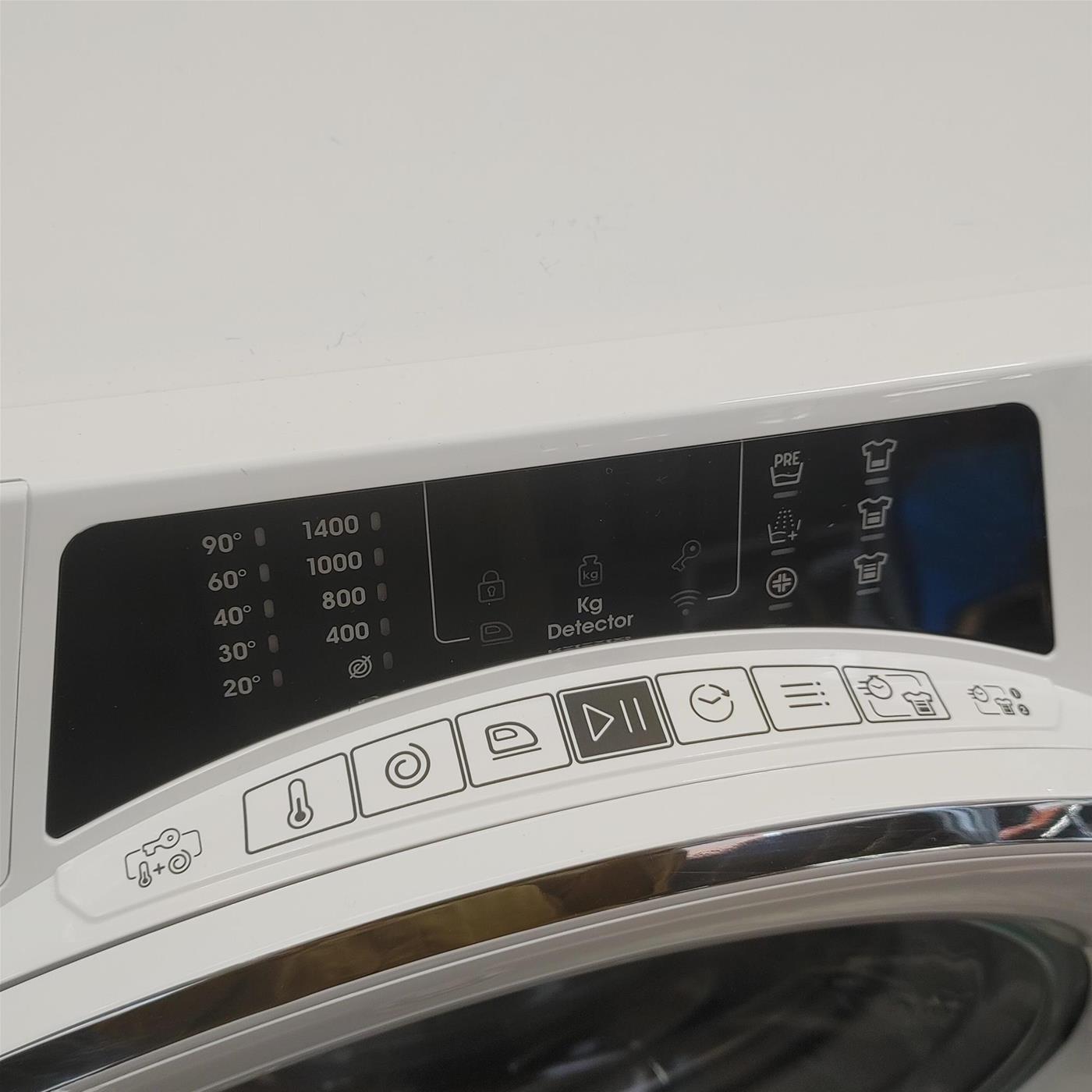 Candy RapidÓ RO41274DWMCE/1-S lavatrice Caricamento frontale 7 kg 1200 Giri/min Bianco