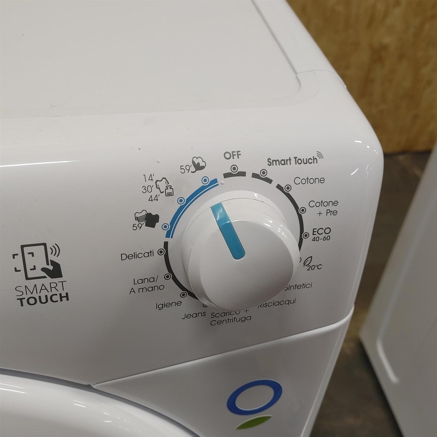 Lavatrice Candy Smart CS1292DW4/1-11 Caricamento frontale 9 kg 1200 Giri/min Bianco