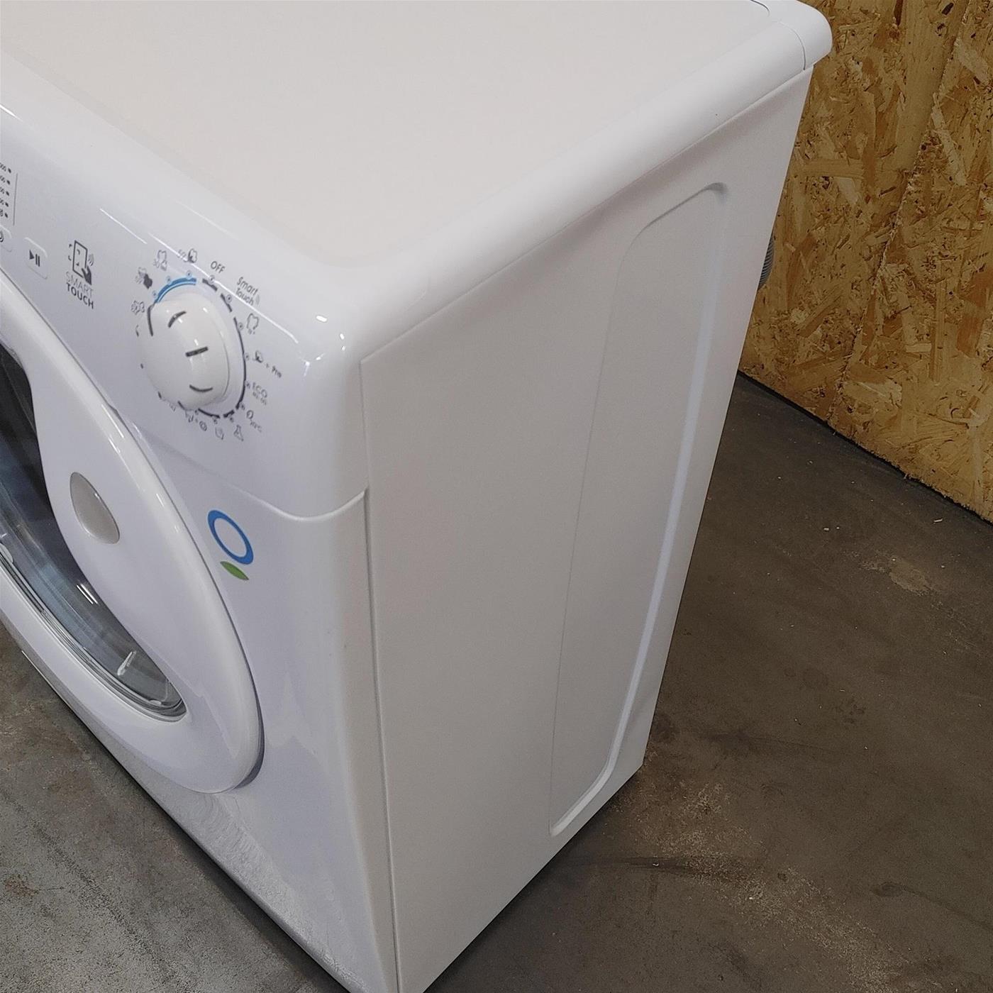 Candy Easy EY41061DE/1-S Lavatrice Carica dall'alto 6 kg 1200 Giri/min Bianco