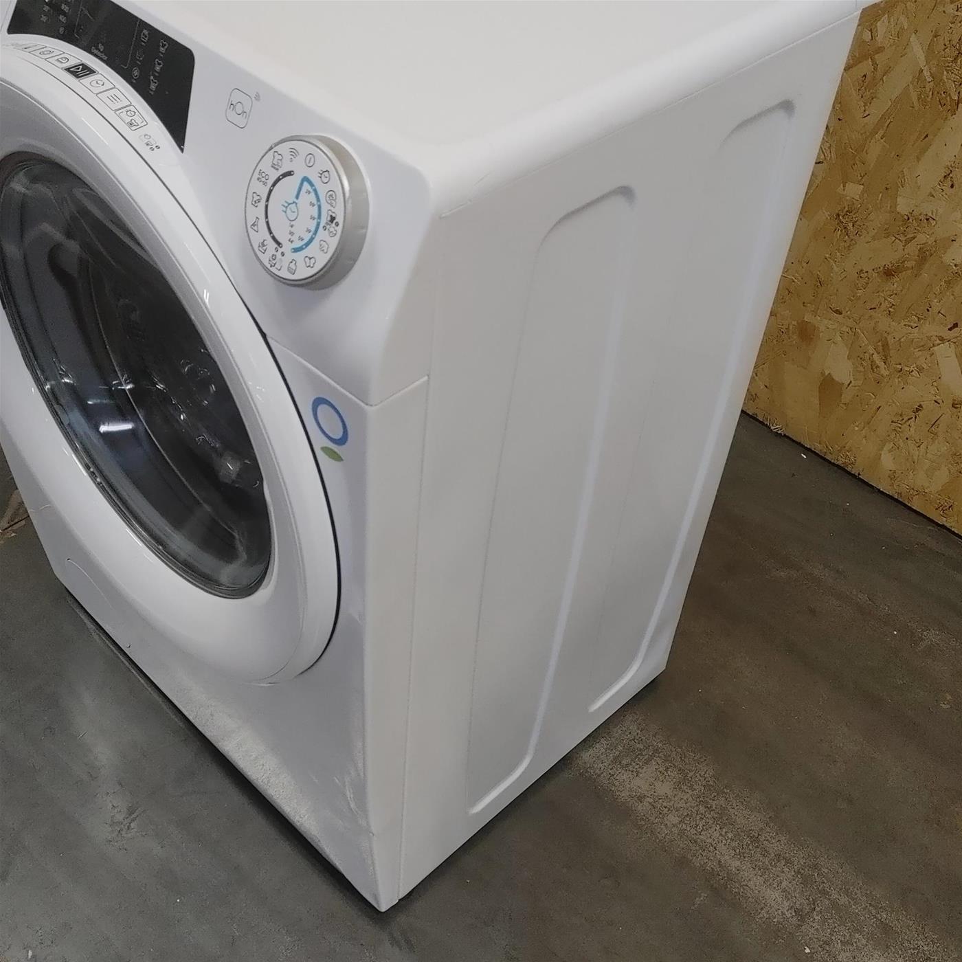 Candy RapidÓ RO41274DWMCE/1-S lavatrice Caricamento frontale 7 kg 1200 Giri/min Bianco