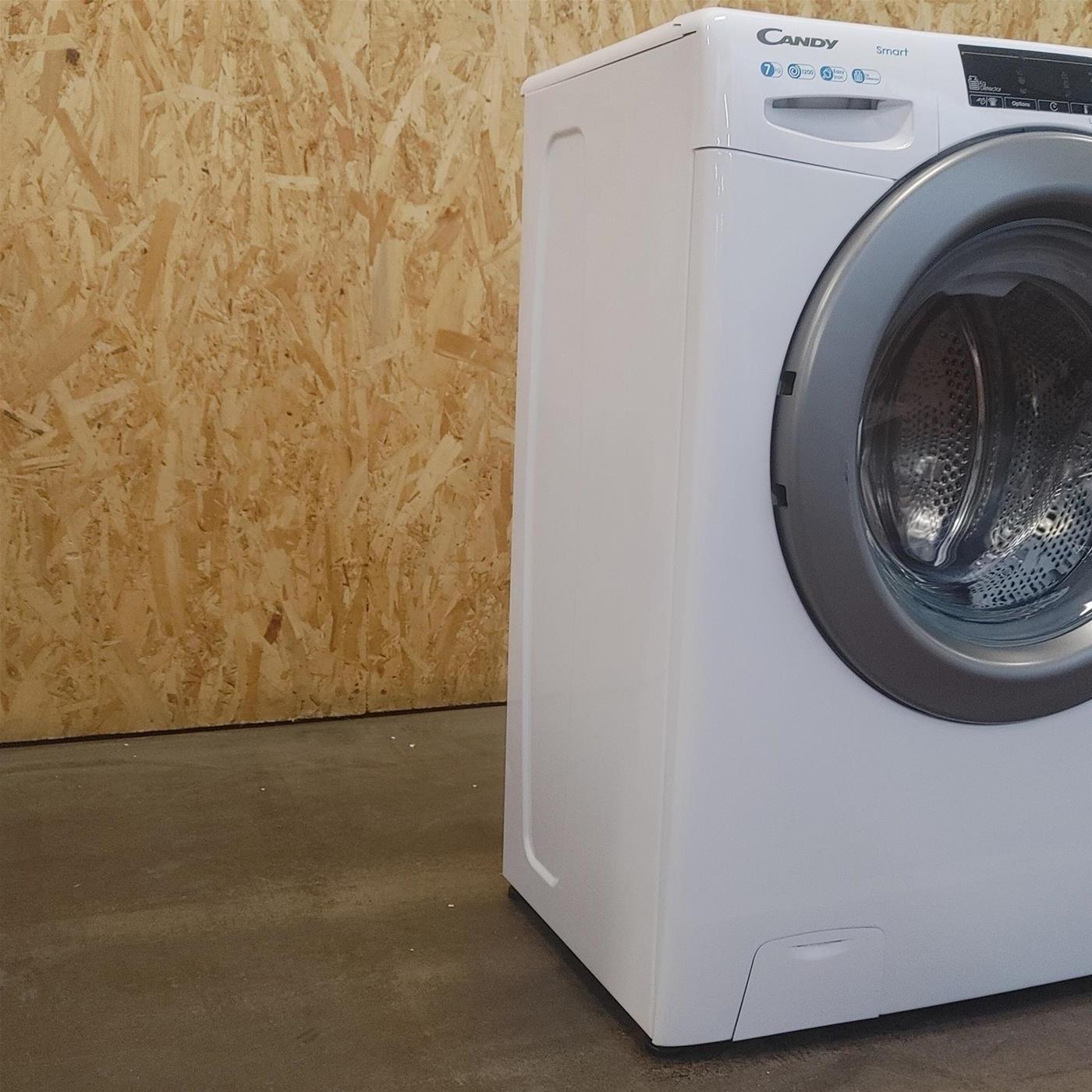 Candy Smart CSS4127TRE/1-11 lavatrice Caricamento frontale 7 kg 1200 Giri/min D Bianco