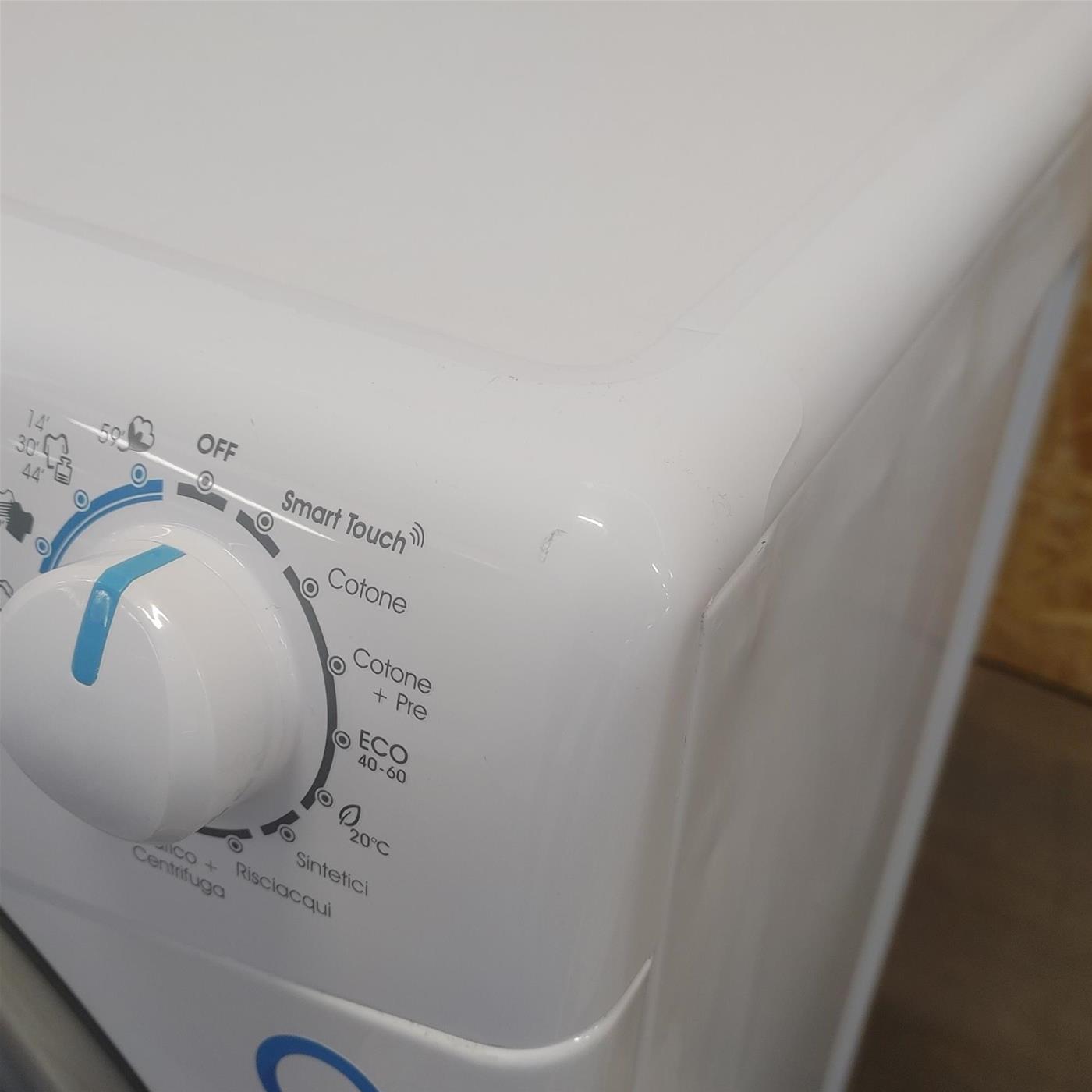 Candy Smart CSS4127TRE/1-11 lavatrice Caricamento frontale 7 kg 1200 Giri/min D Bianco