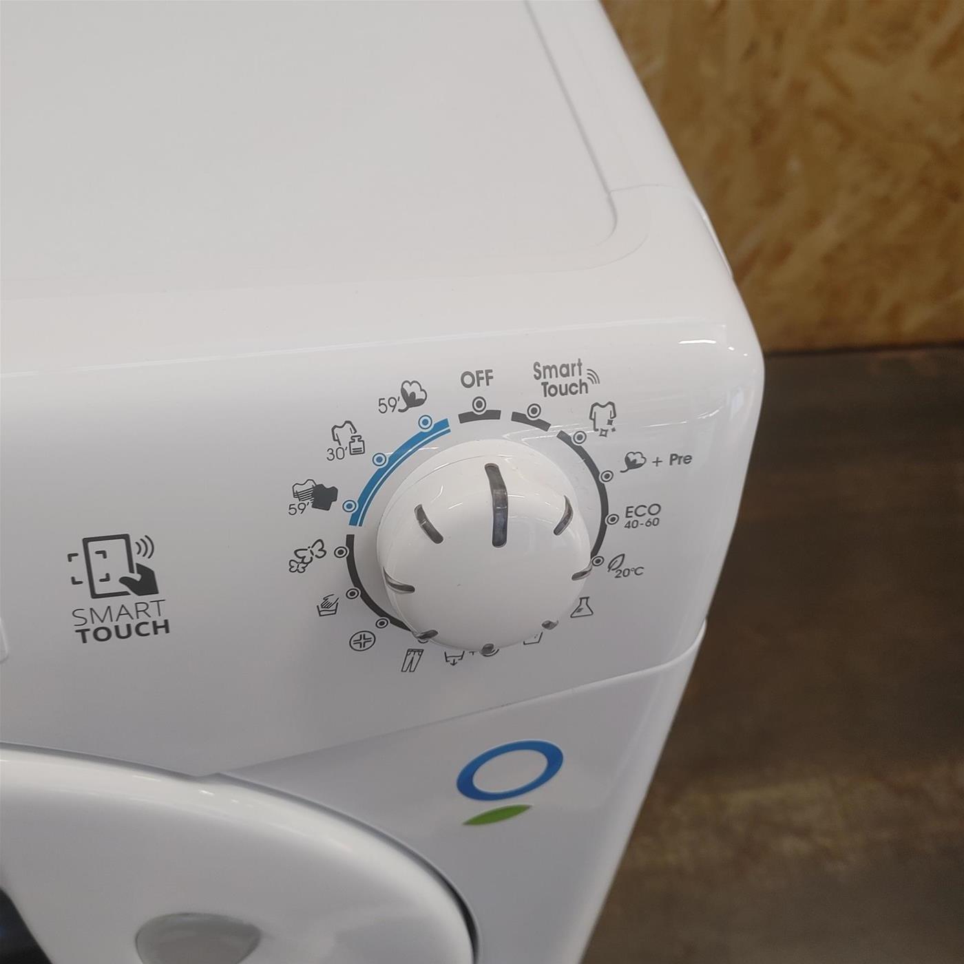 Lavatrice Candy Easy EY 1281DE/1-S Carica frontale 8 kg 1200 Giri/min Bianco