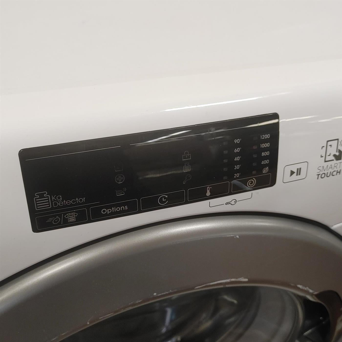 Candy Smart CSS41272DWSE-11 lavatrice Caricamento frontale 7 kg 1200 Giri/min Bianco