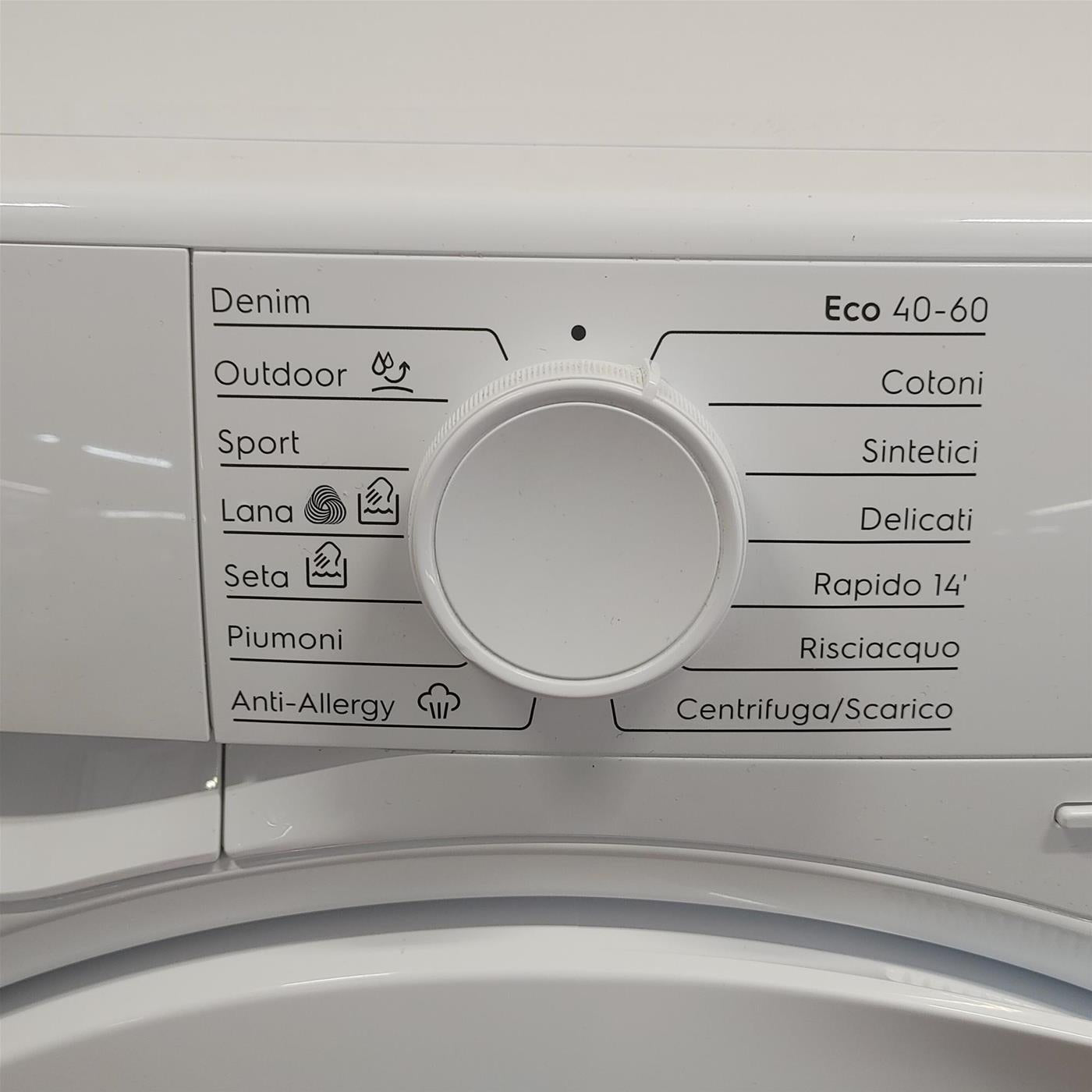 Electrolux EW6F512U lavatrice Caricamento frontale 10 kg