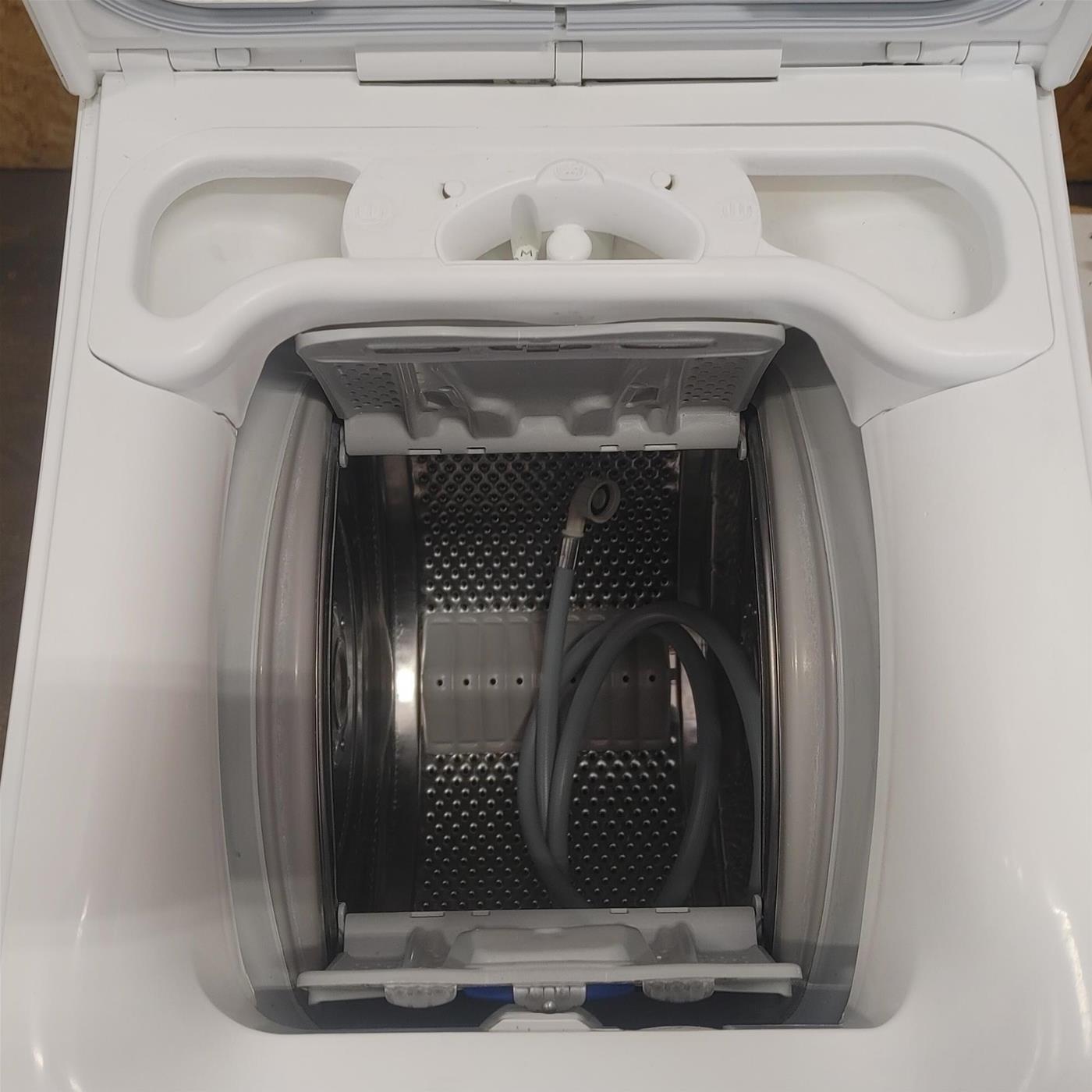 Electrolux RWT126451W lavatrice Caricamento dall'alto 6 kg 1200 Giri/min Bianco