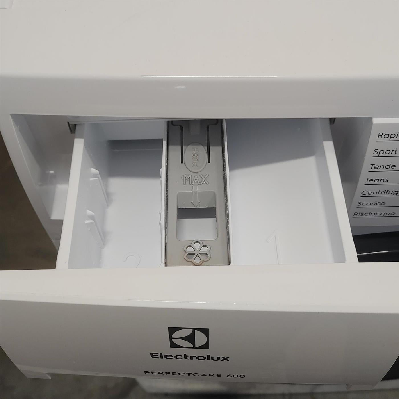 Lavatrice Electrolux EW6S560B Carica frontale 6 kg 1000 Giri/min Bianco