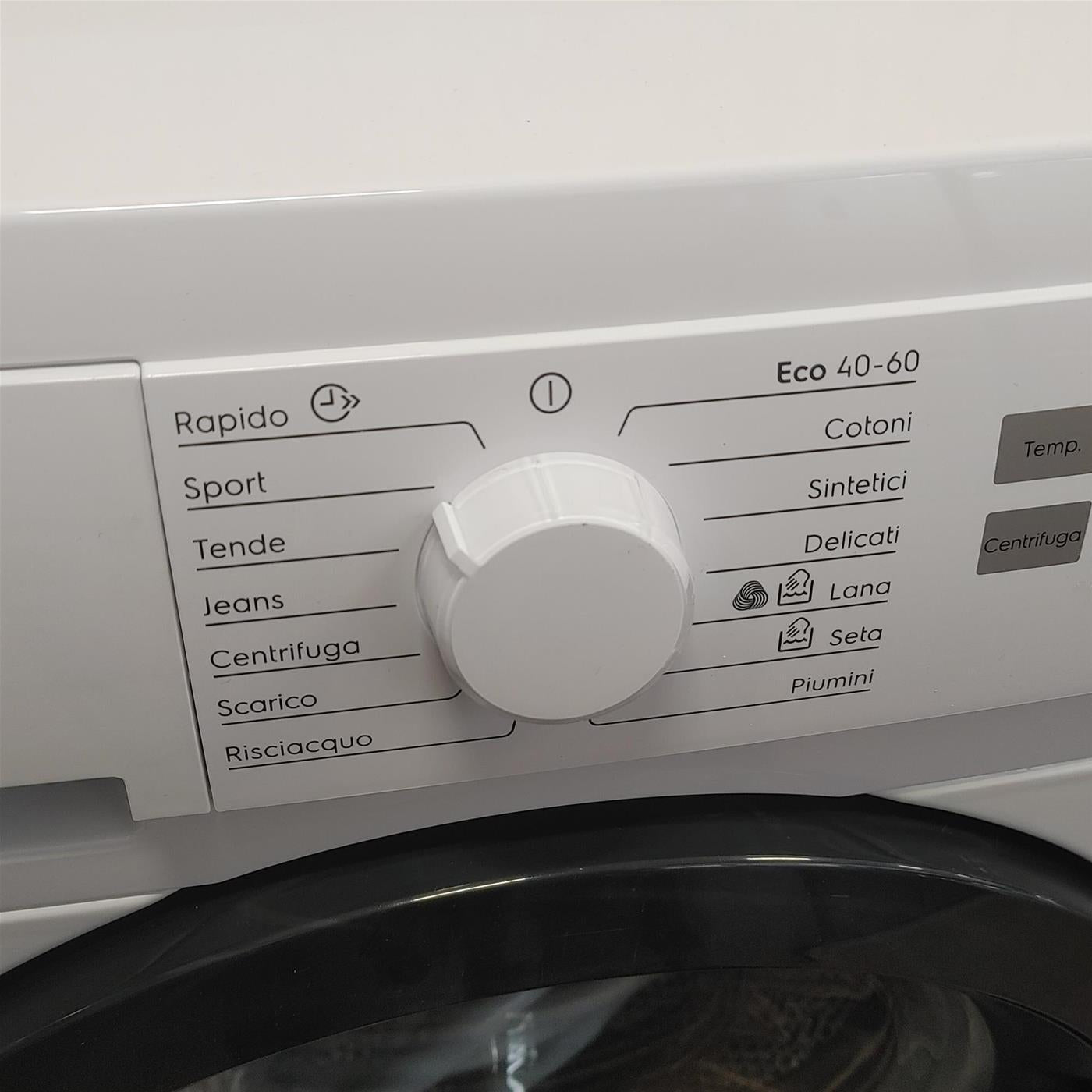 Lavatrice Electrolux EW6S560B Carica frontale 6 kg 1000 Giri/min Bianco