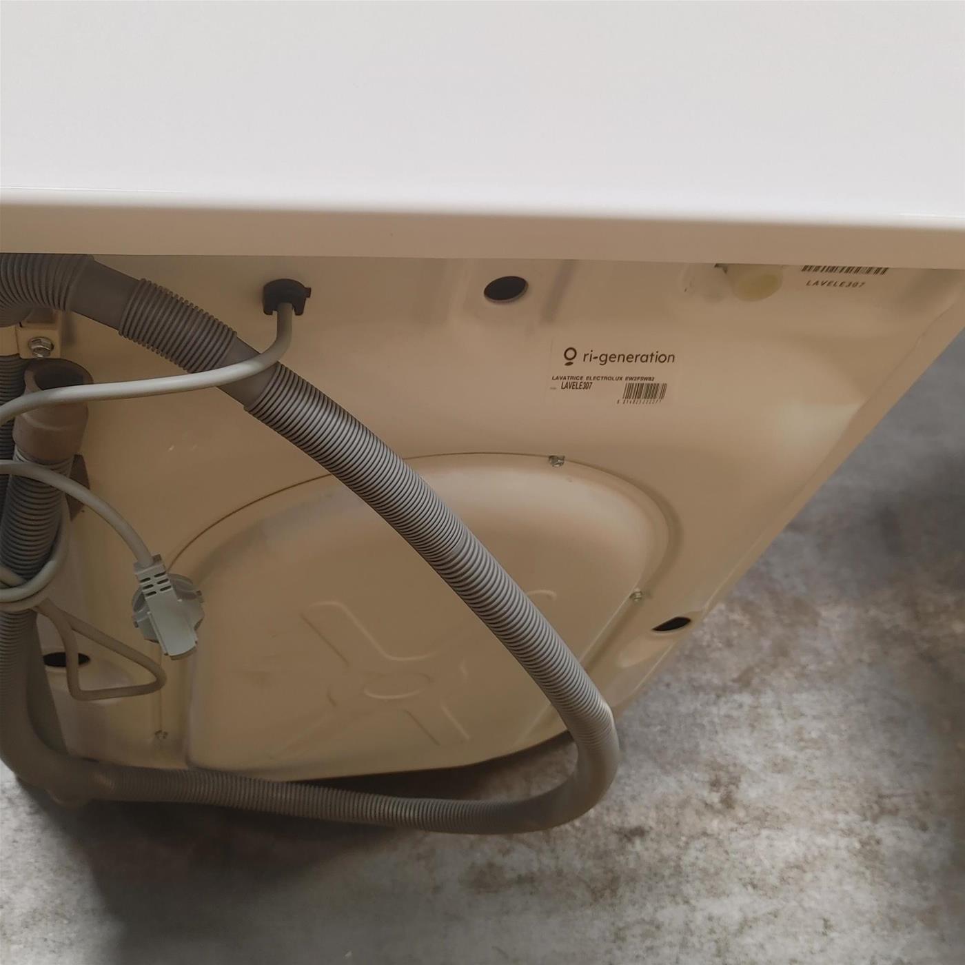 Lavatrice Electrolux EW2F5W82 Carica frontale 8 kg 1151 giri Bianco