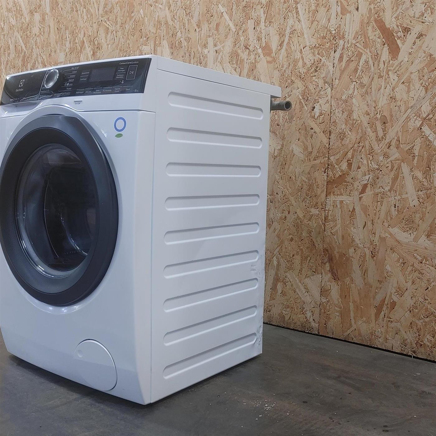 Electrolux EW9F941BL lavatrice Caricamento frontale 9 kg 1351 Giri/min Bianco