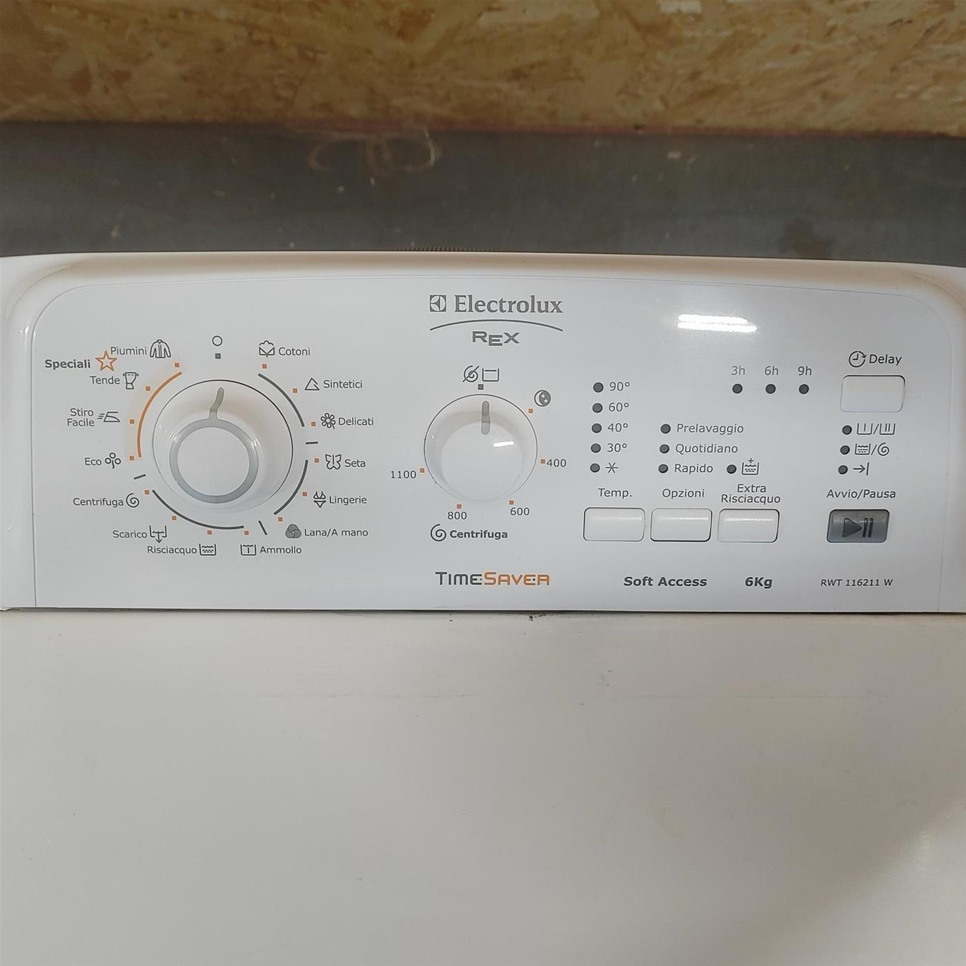 Electrolux RWT116211W lavatrice Caricamento dall'alto 6 kg 1100 Giri/min Bianco