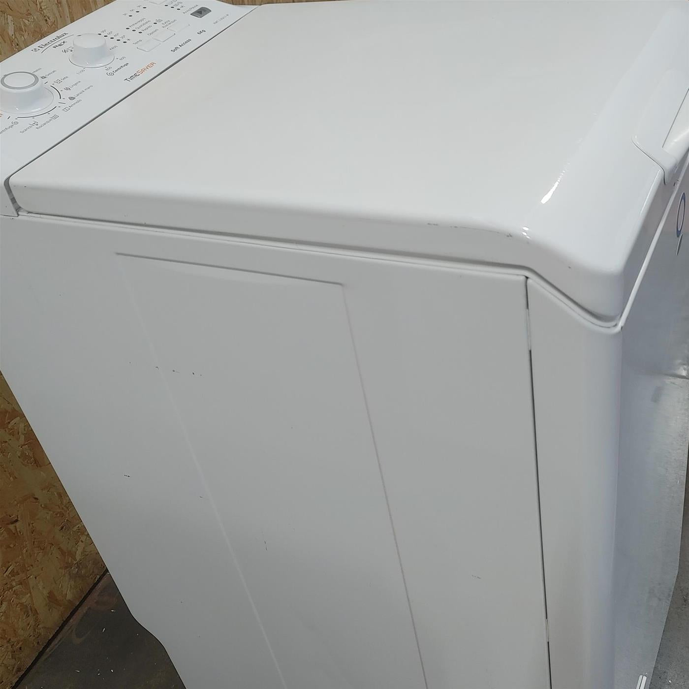 Electrolux RWT116211W lavatrice Caricamento dall'alto 6 kg 1100 Giri/min Bianco