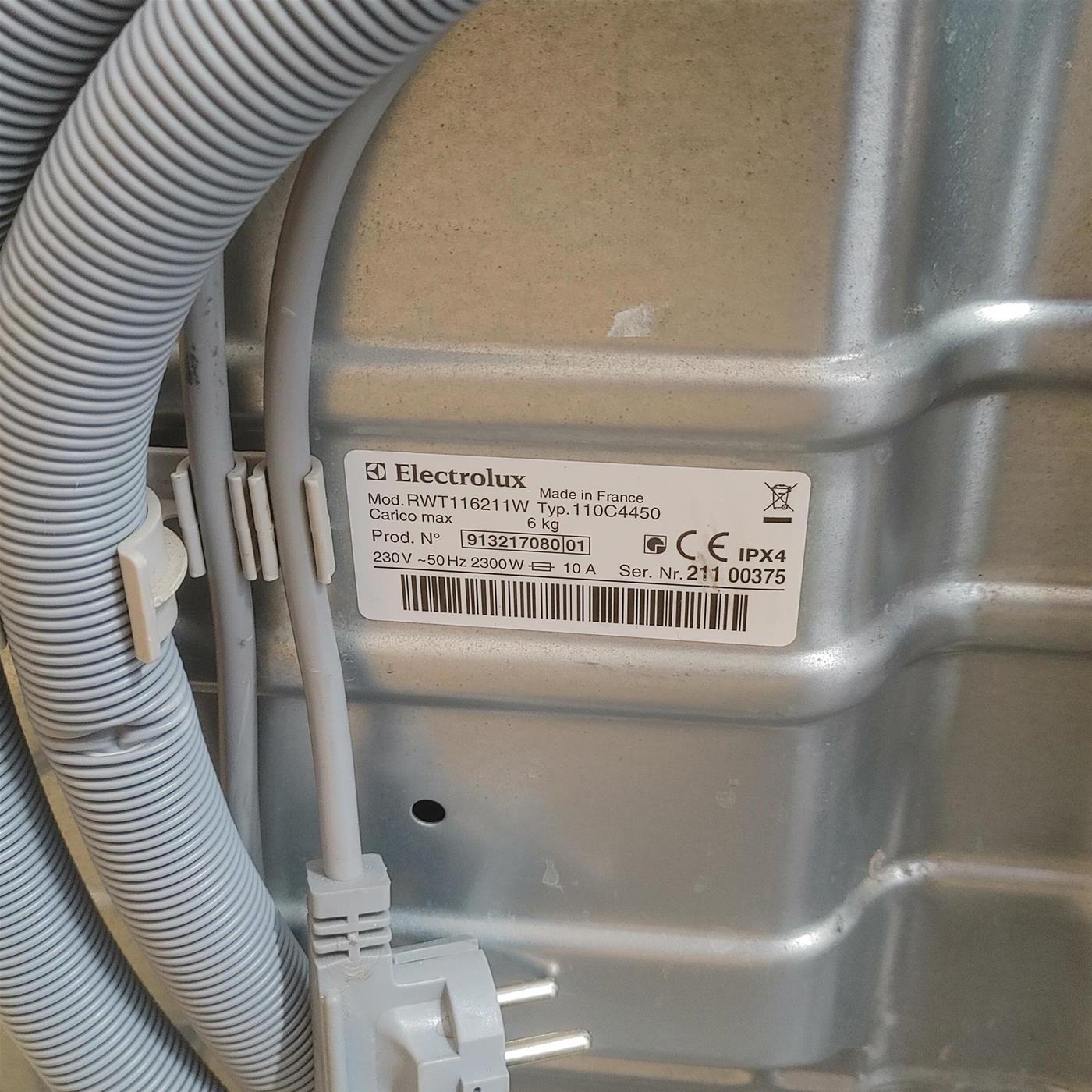 Electrolux RWT116211W lavatrice Caricamento dall'alto 6 kg 1100 Giri/min Bianco