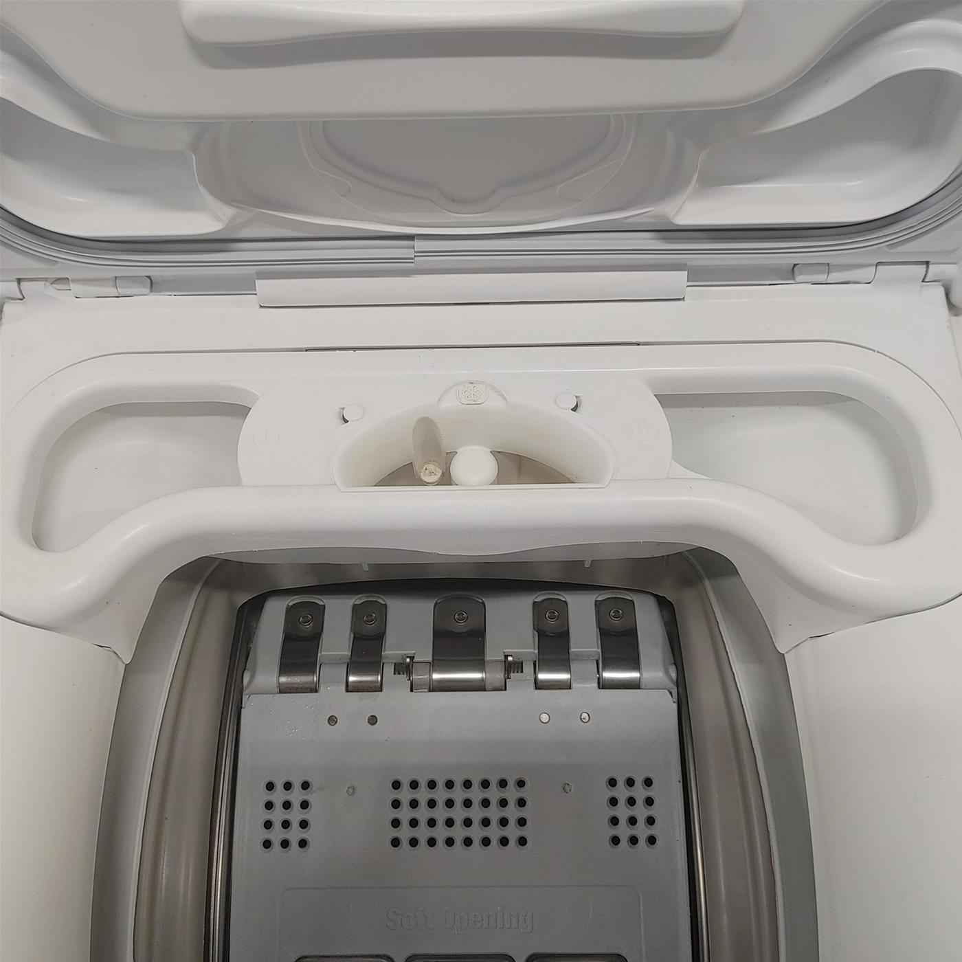 Lavatrice Electrolux RWT1062ELW Caricamento dall'alto 6 kg