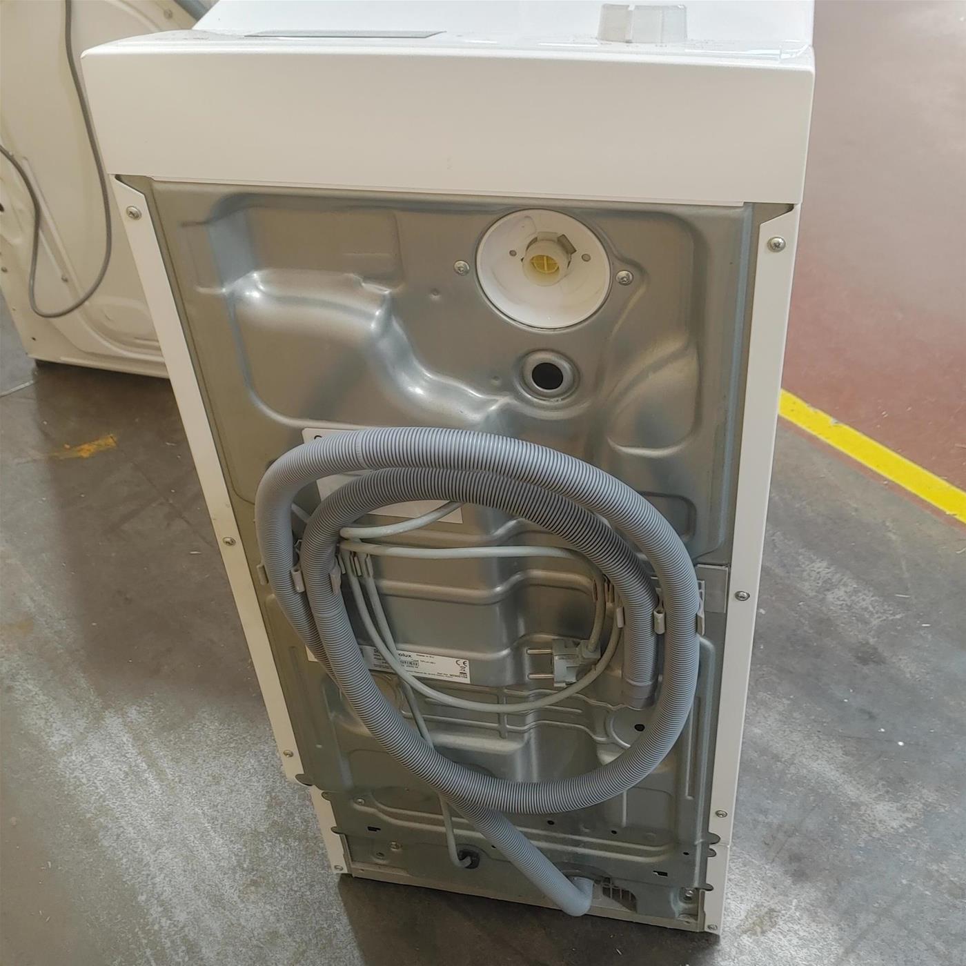 Lavatrice Electrolux RWT1062ELW Caricamento dall'alto 6 kg