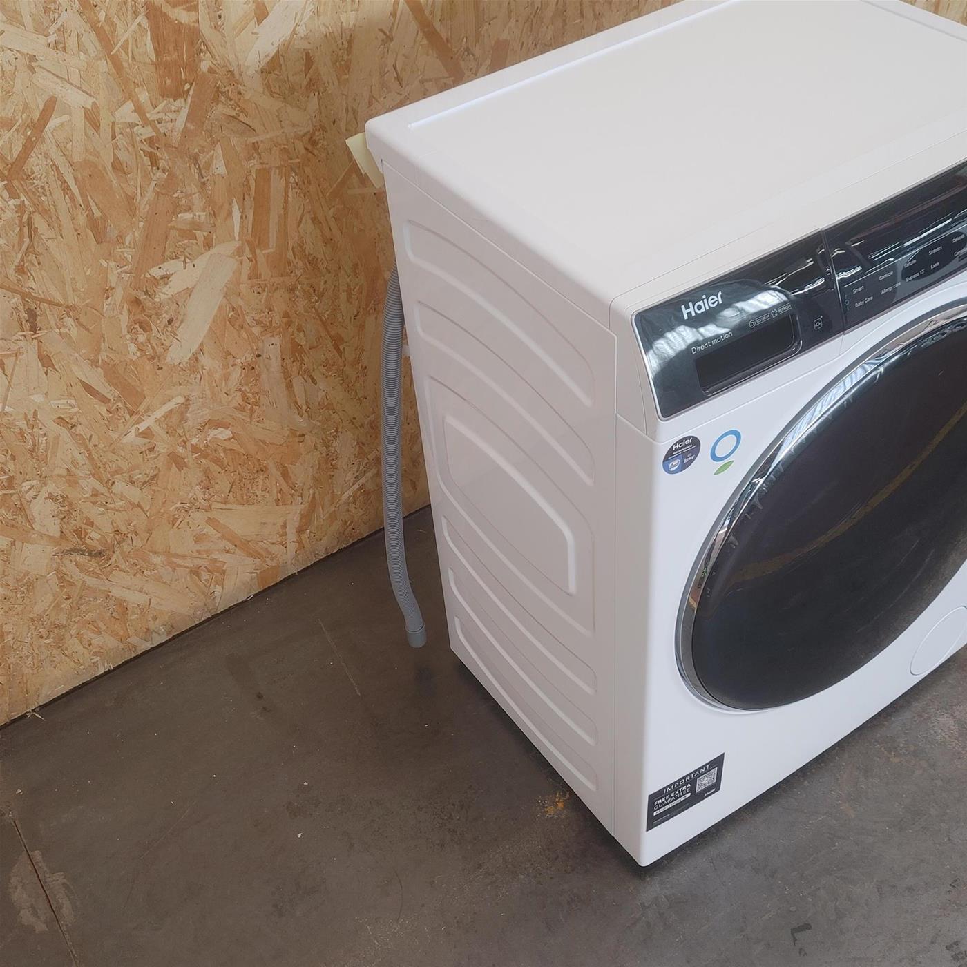 Lavatrice Haier I-Pro Series 7 HW80-B14979 Classe A 8 Kg
