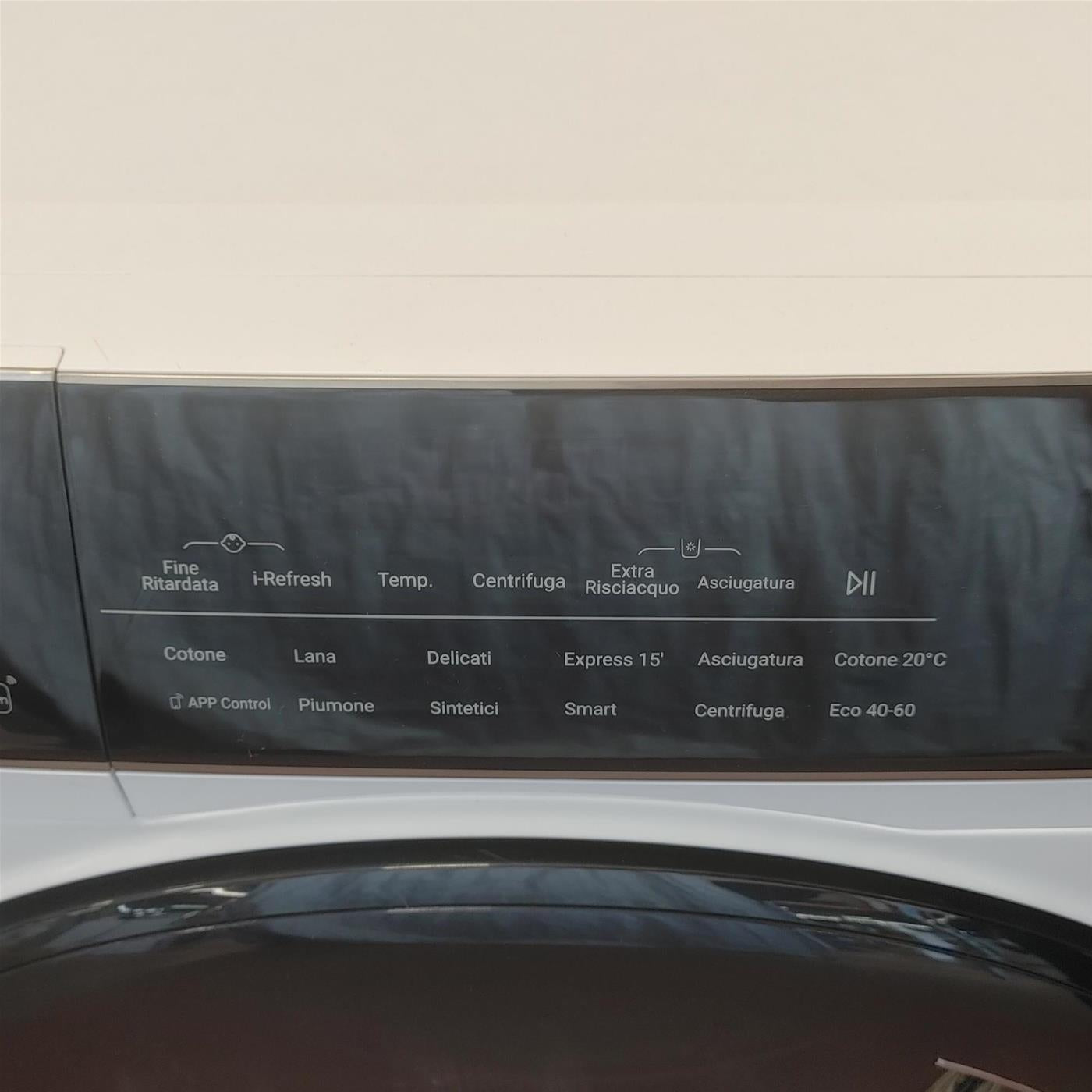 Haier I-Pro Series 5 HWD100B14959NUK I Pro Series 5 10/6kg Lavatrice Asciugatrice Bianca