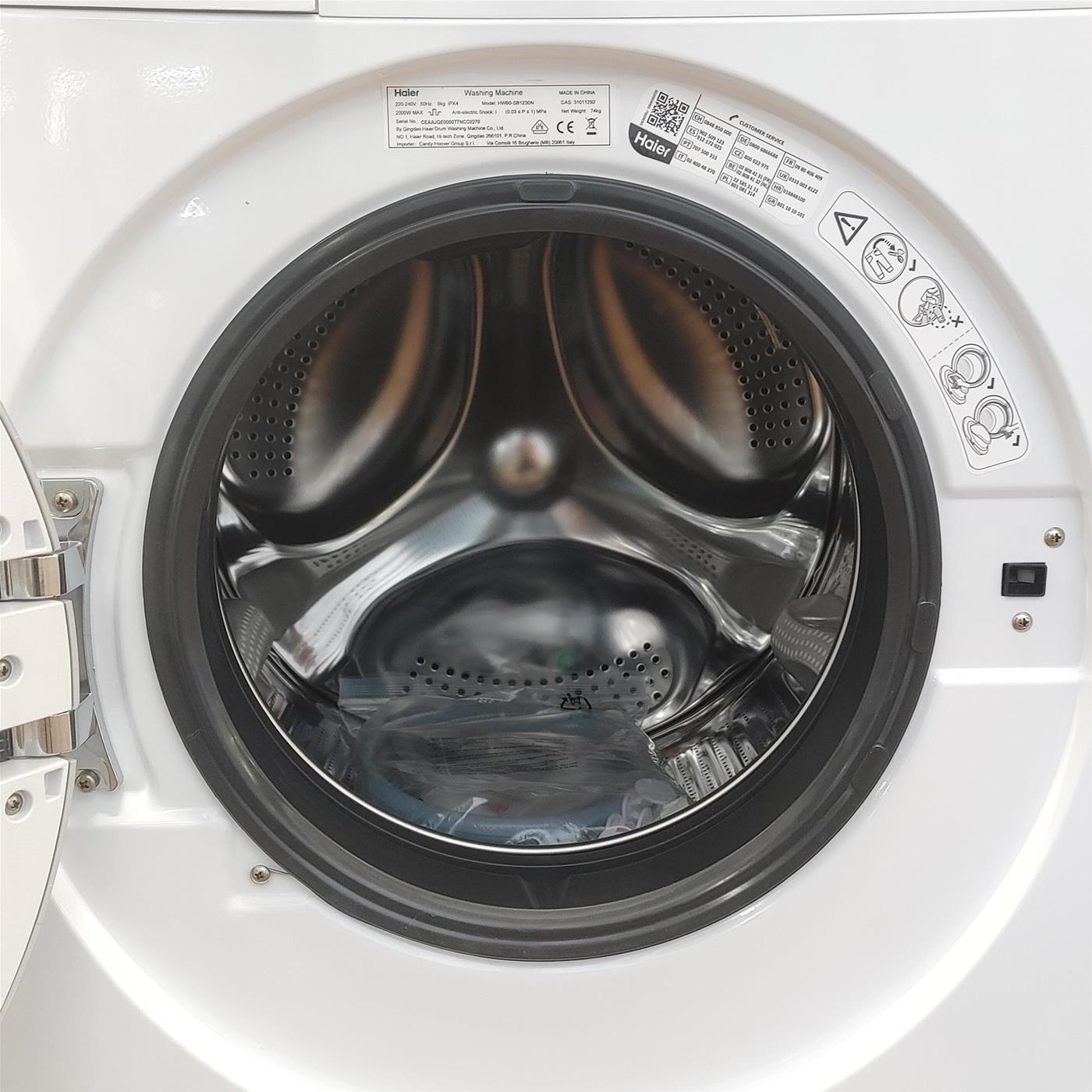 Haier Series 30 HW90-SB1230N lavatrice Caricamento frontale 9 kg 1200 Giri/min Bianco