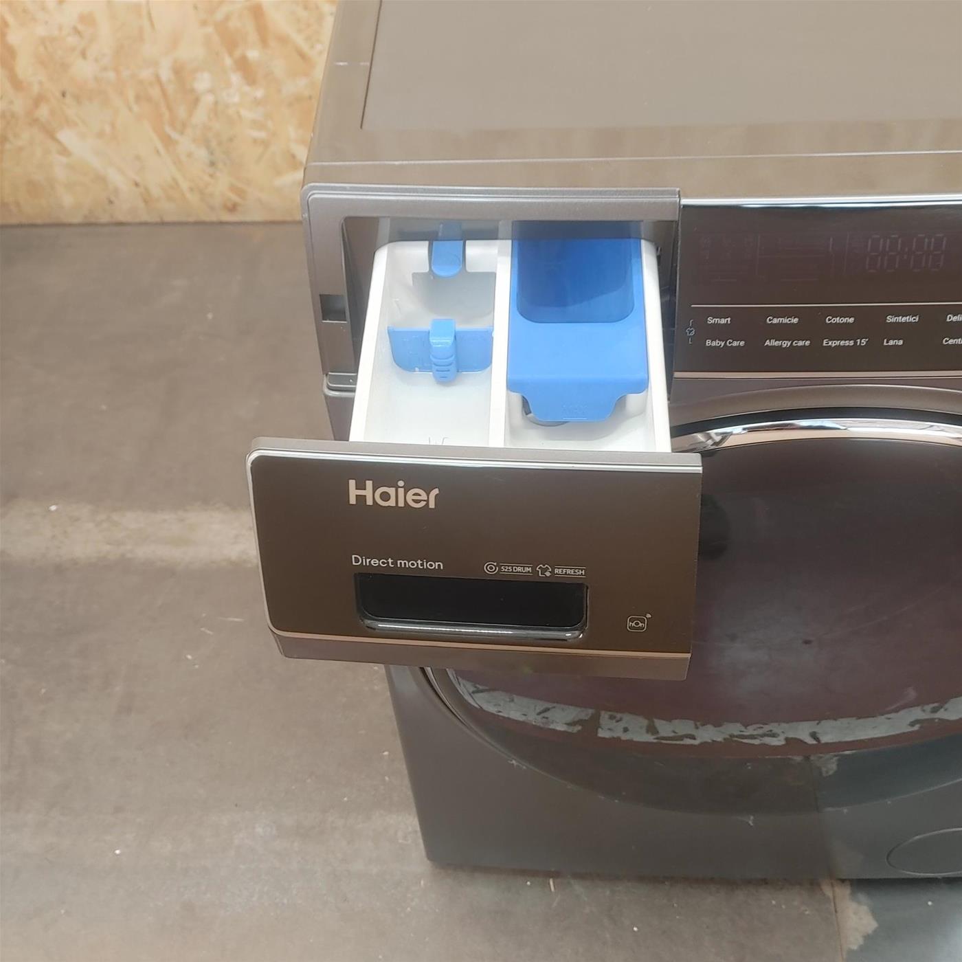 Lavatrice Haier I-Pro Series 7 HW120-B14979S Carica frontale 12 kg 1400 giri/min Nero, Grigio