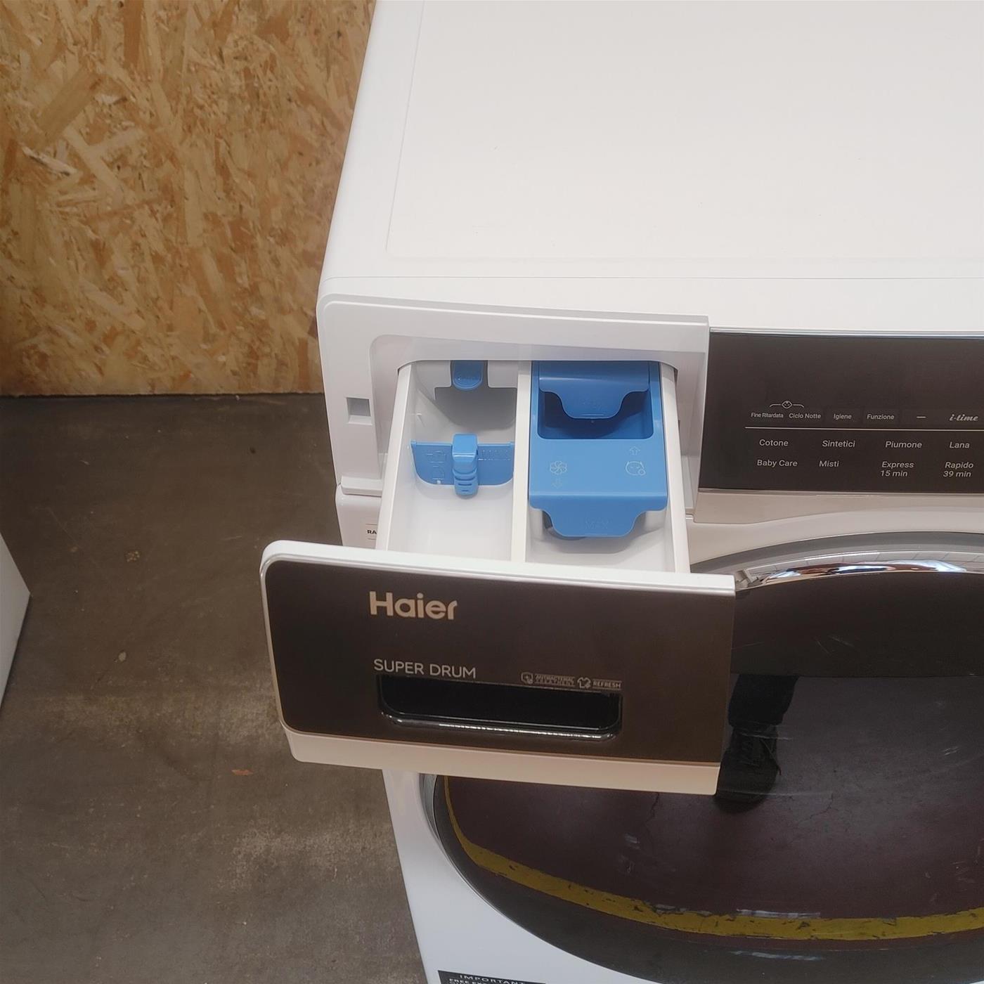 Lavatrice Haier HW150-BP14986EIT 15 Kg