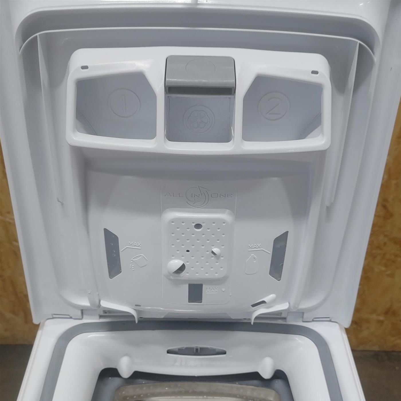 Lavatrice Hoover H-WASH 300 PLUS H3TSM48TAMCE Caricamento dall'alto 8 kg 1400 Giri/min B Bianco